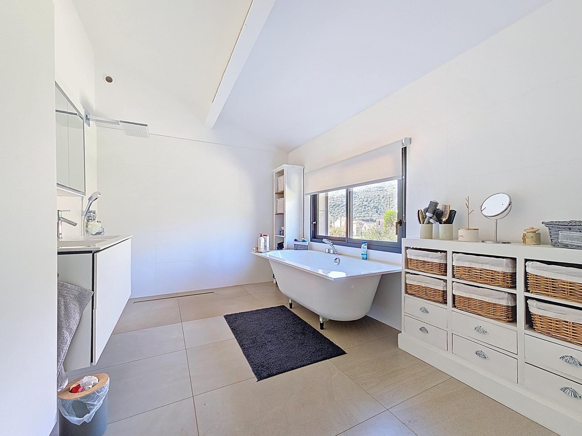 Photo 13 de l'annonce.