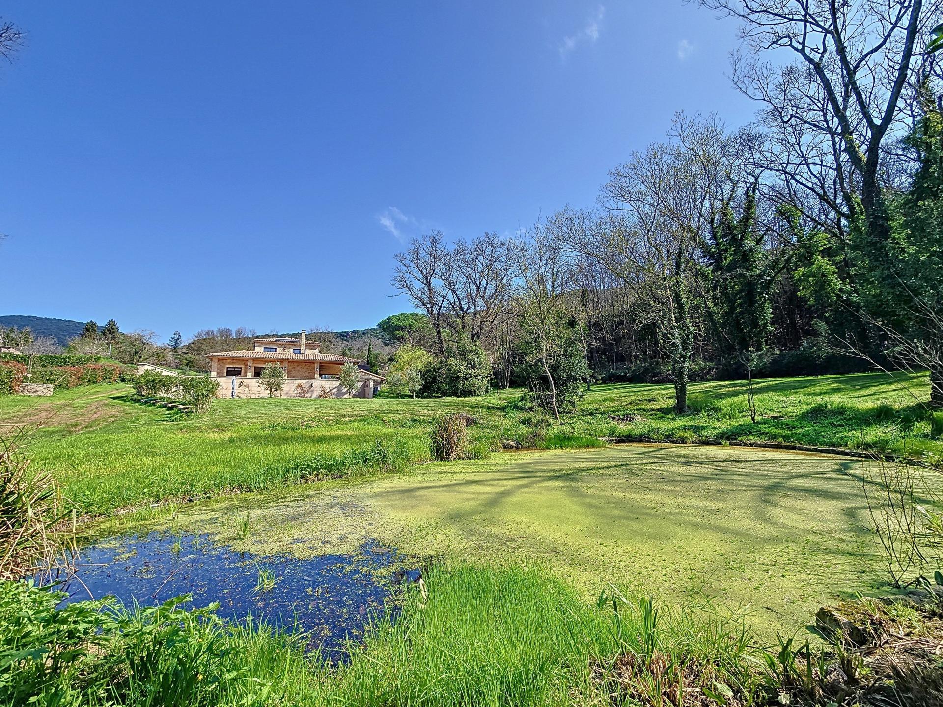 Photo 11 de l'annonce.