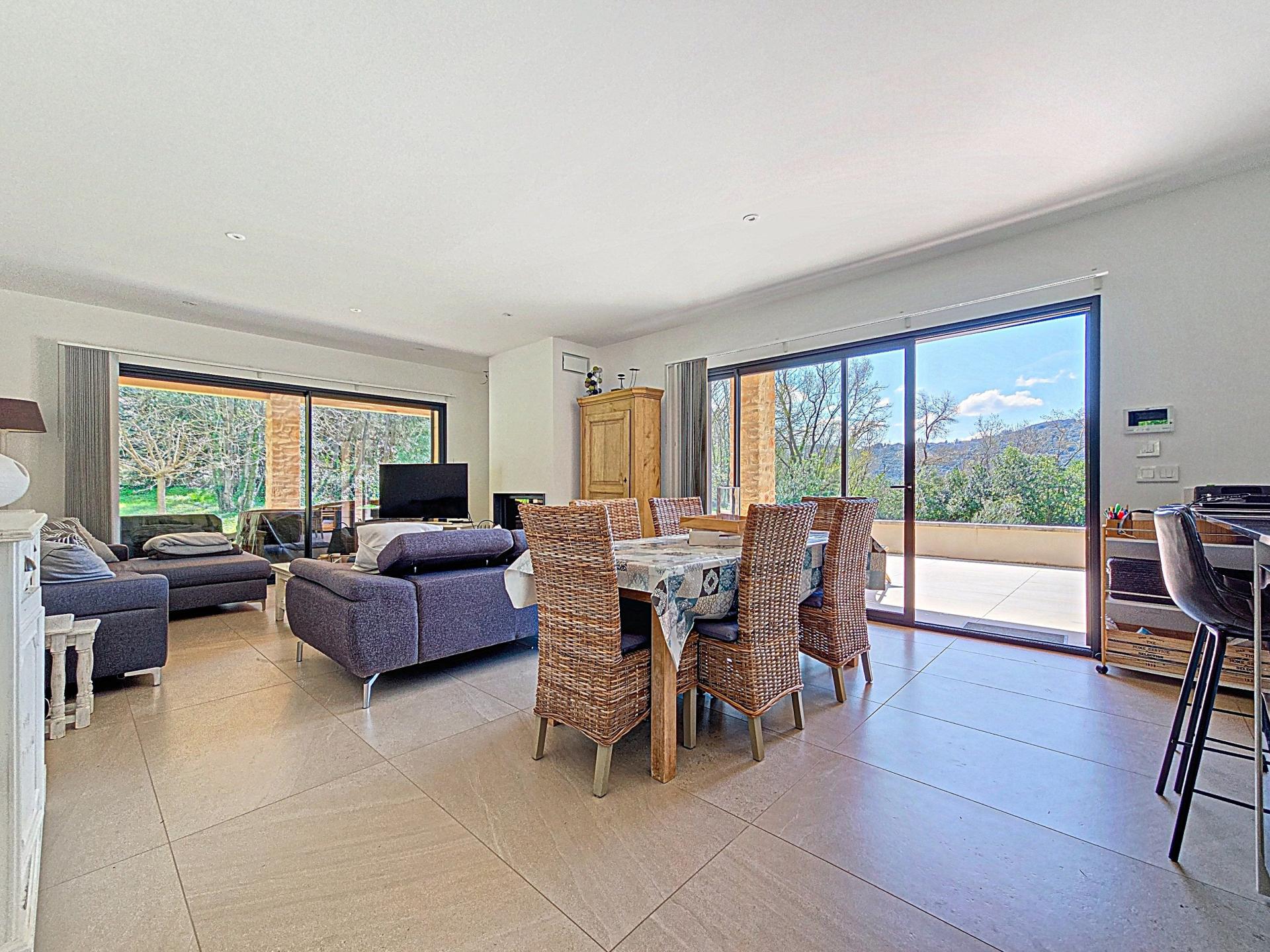 Photo 8 de l'annonce.