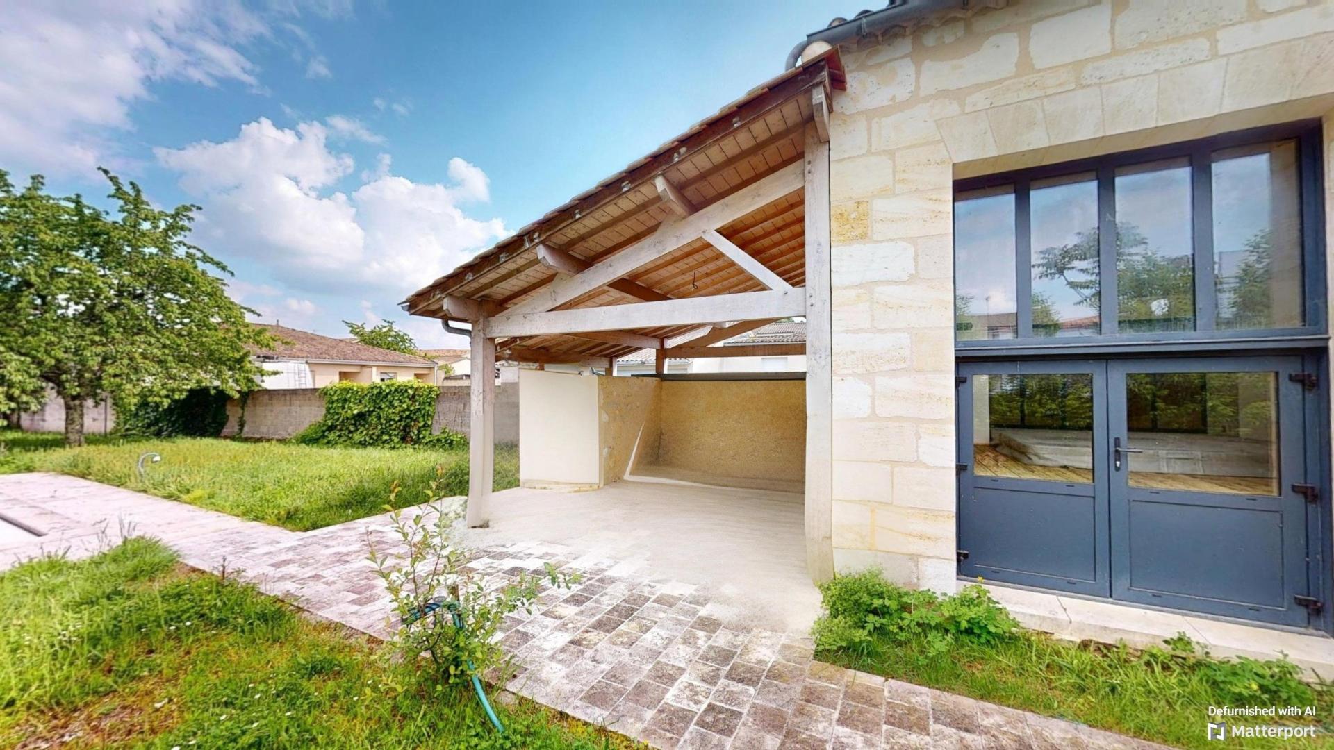 Photo 3 of the listing.