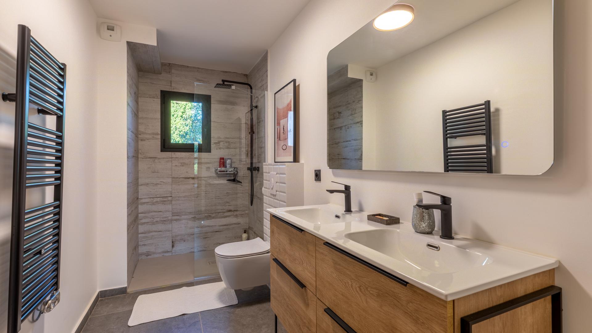 Photo 13 de l'annonce.