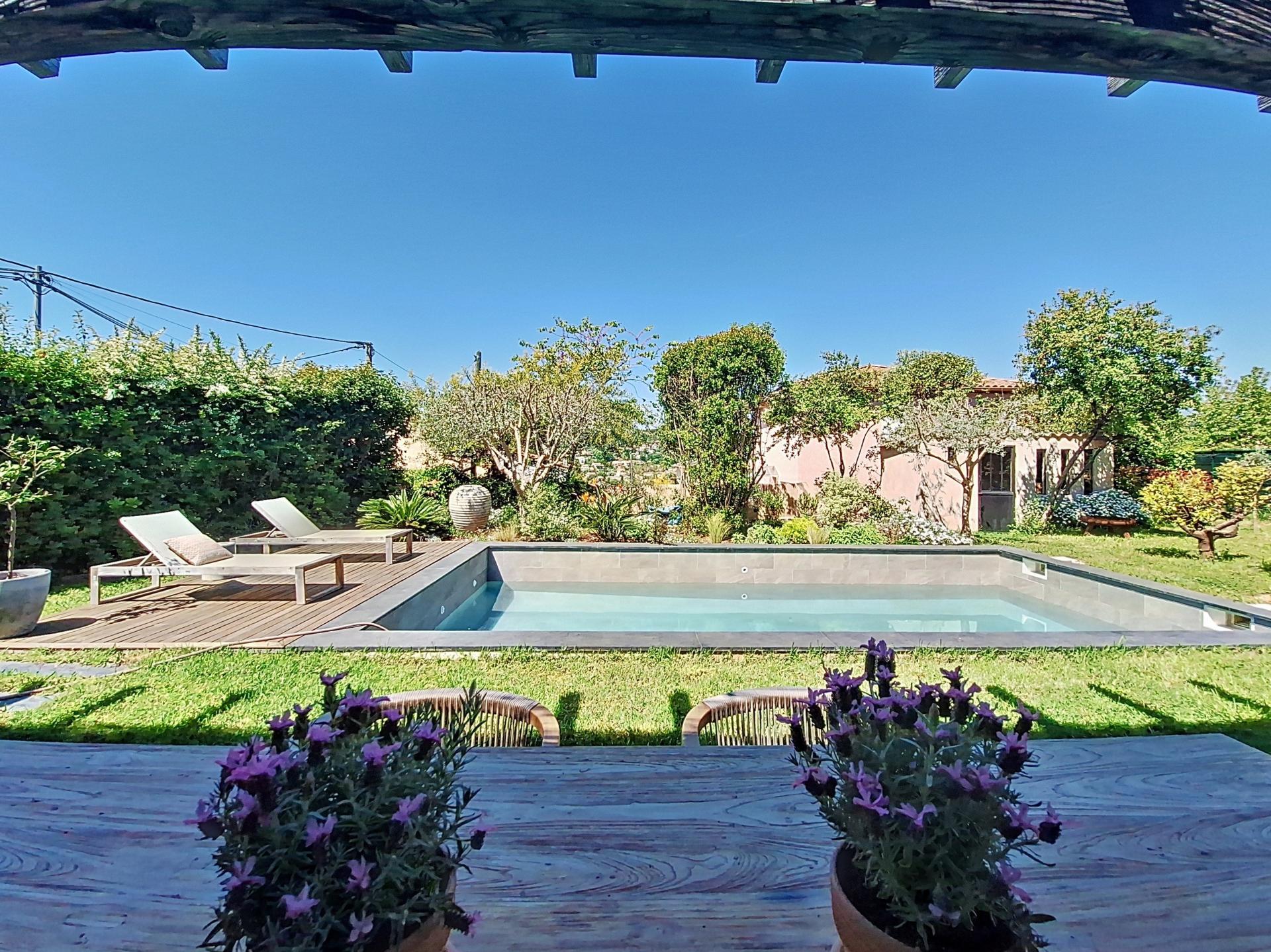 Photo 8 de l'annonce.