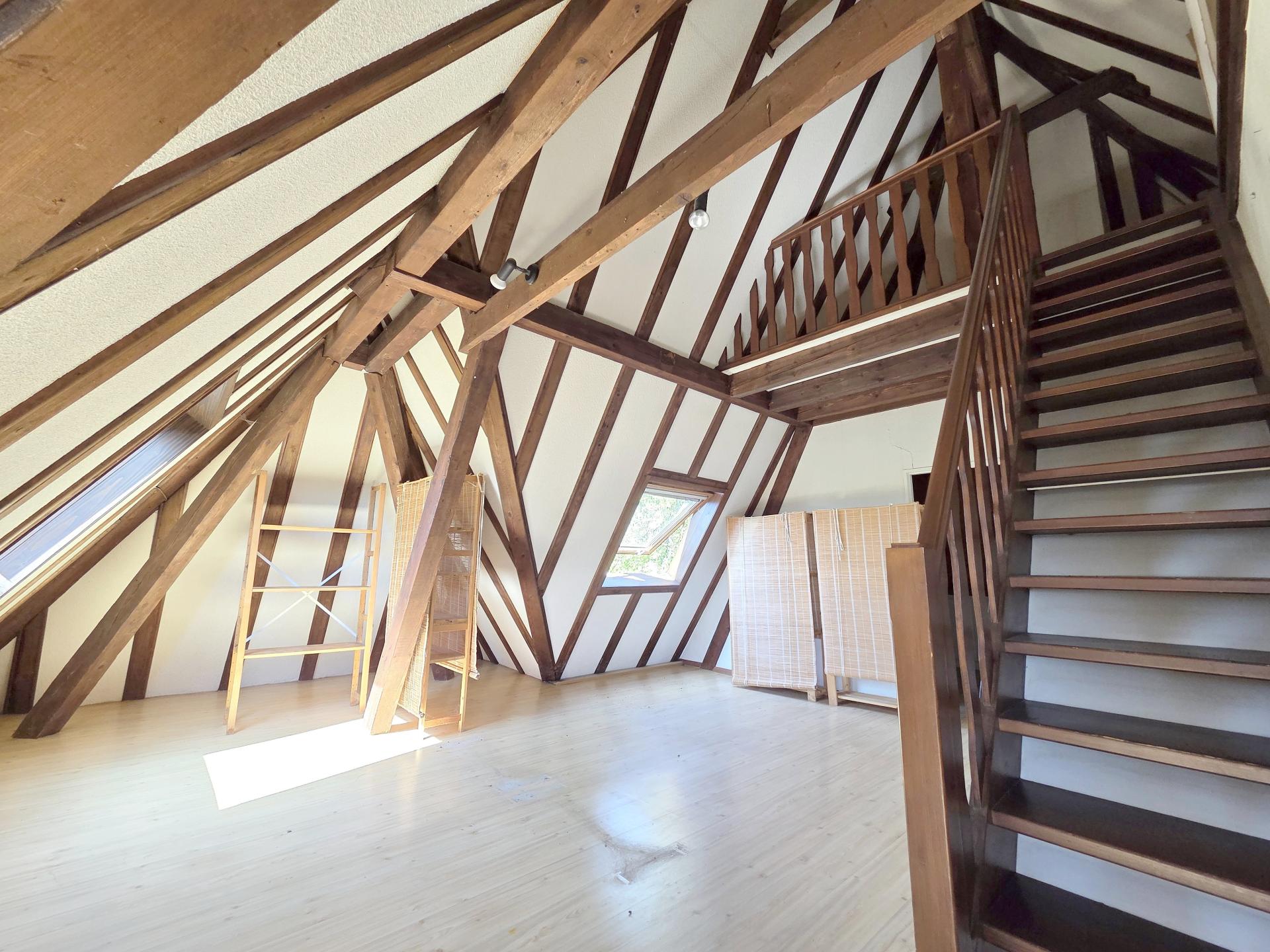 Photo 14 of the listing.