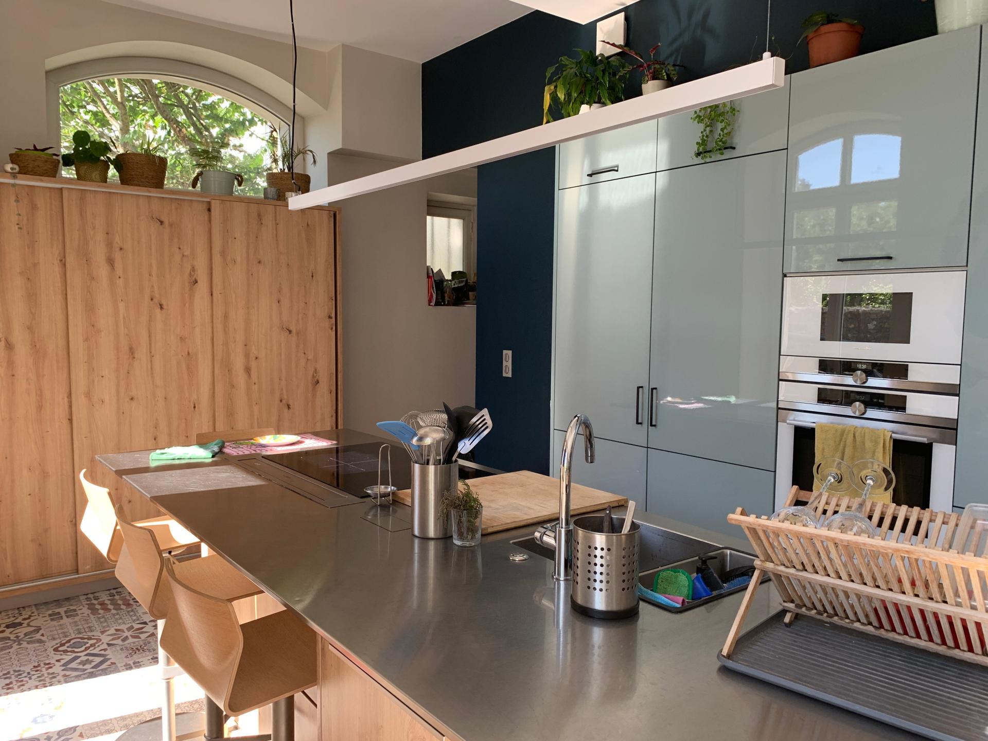 Photo 14 of the listing.