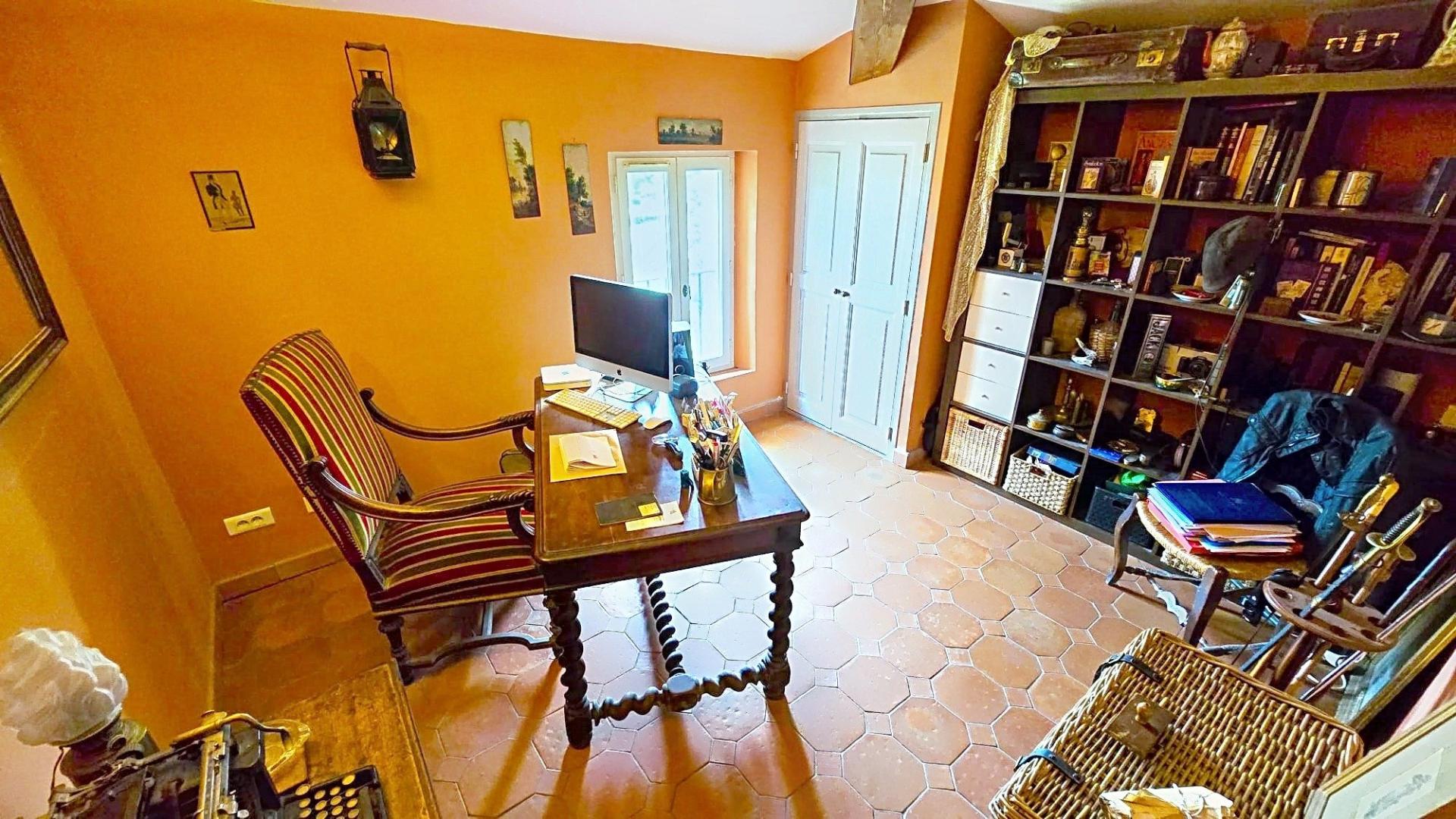 Photo 15 of the listing.