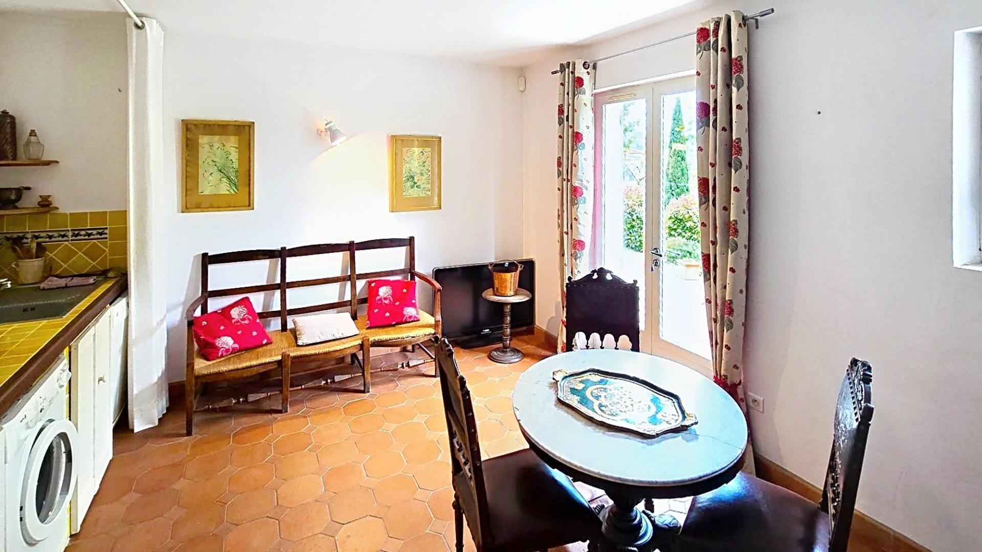 Photo 16 of the listing.