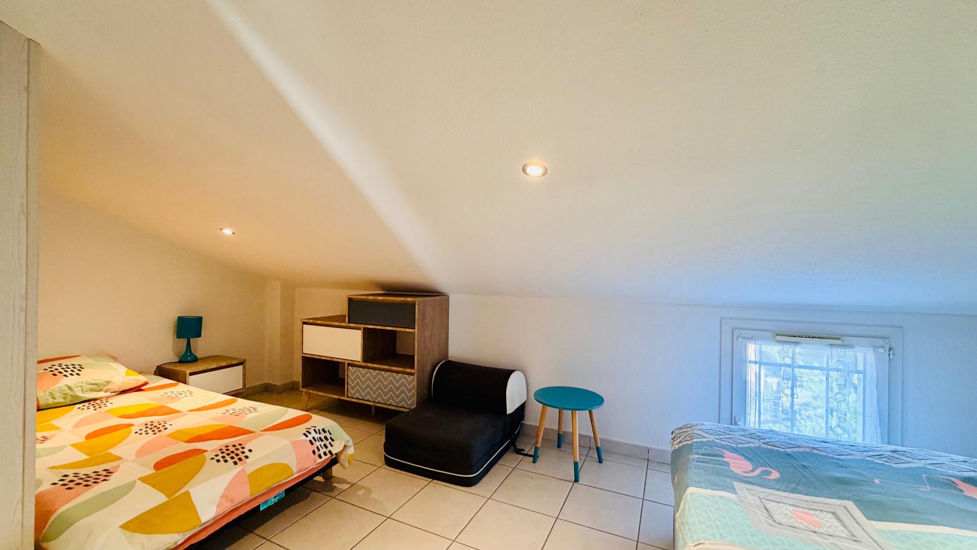 Photo 25 of the listing.