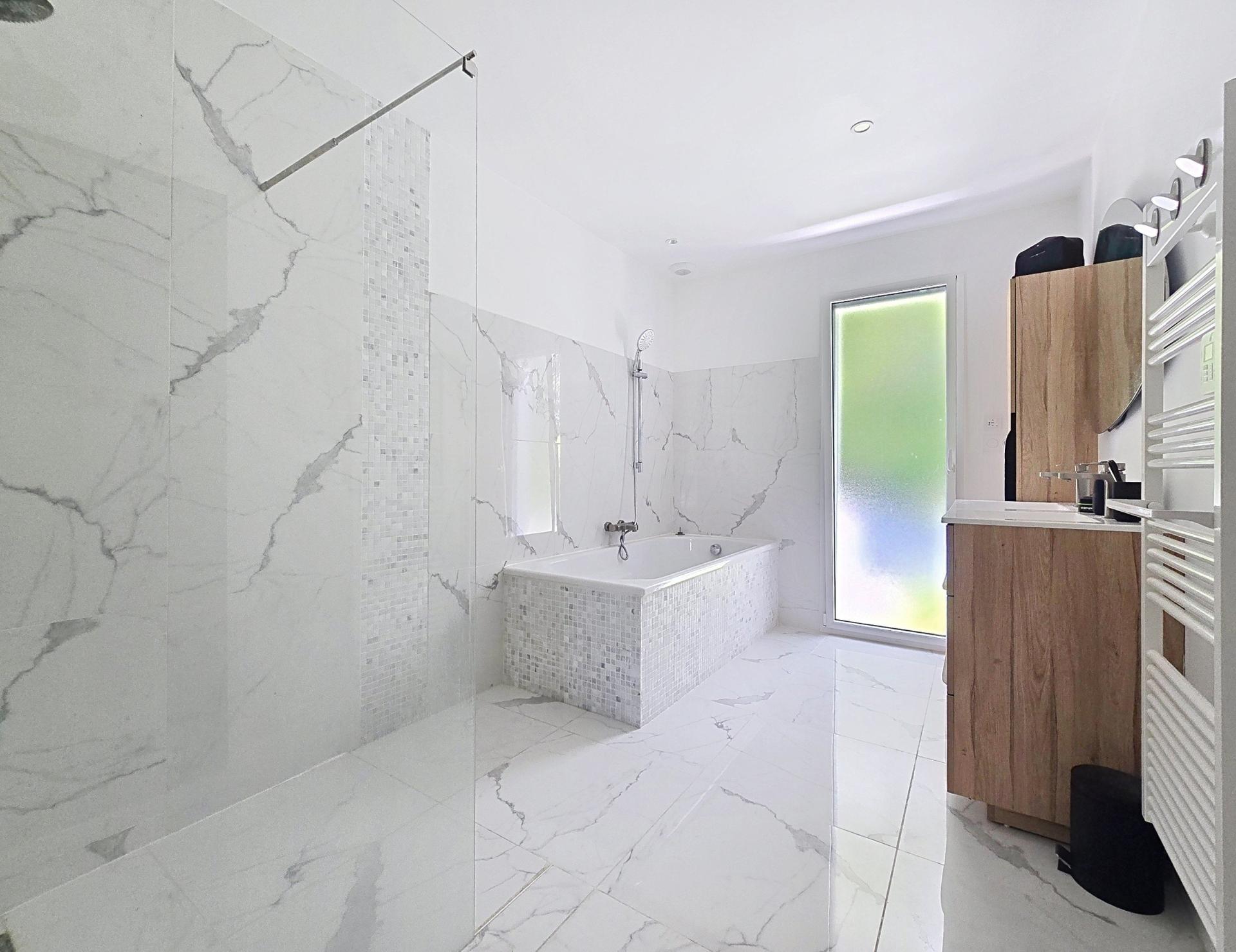 Photo 9 de l'annonce.