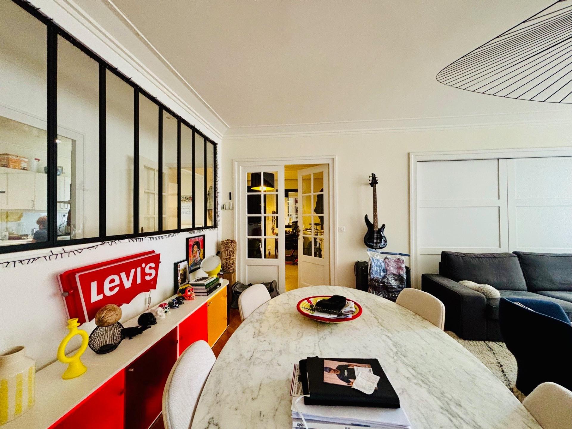 Photo 8 of the listing.