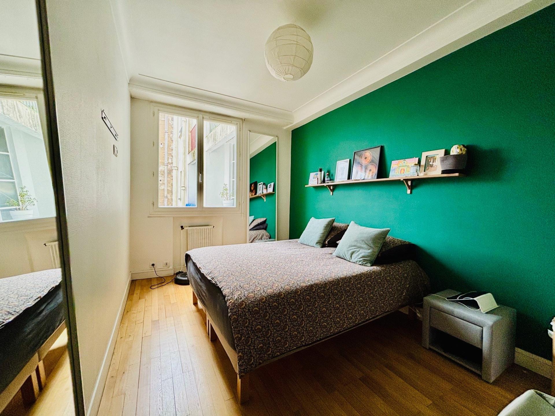 Photo 5 of the listing.