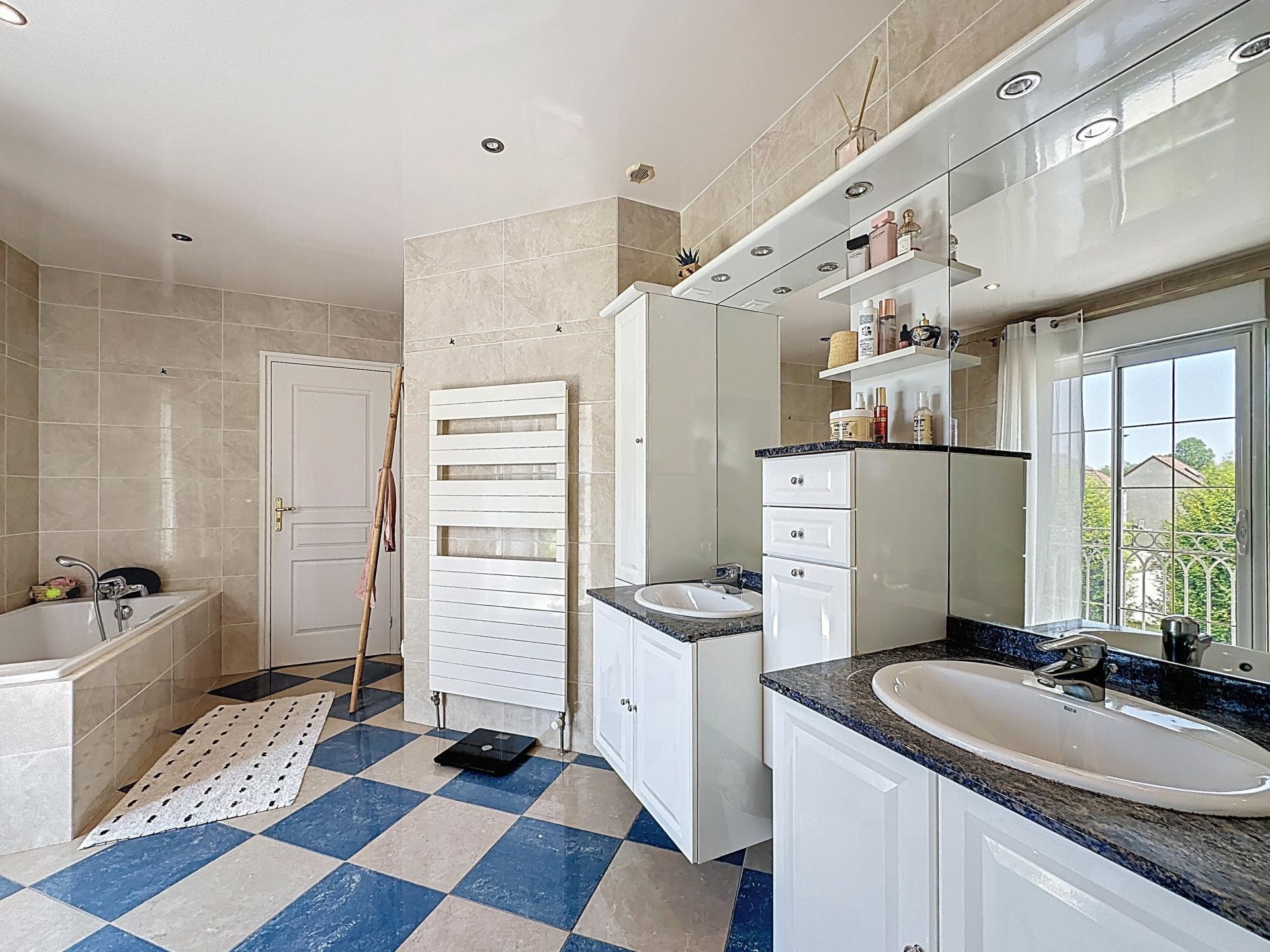 Photo 12 de l'annonce.