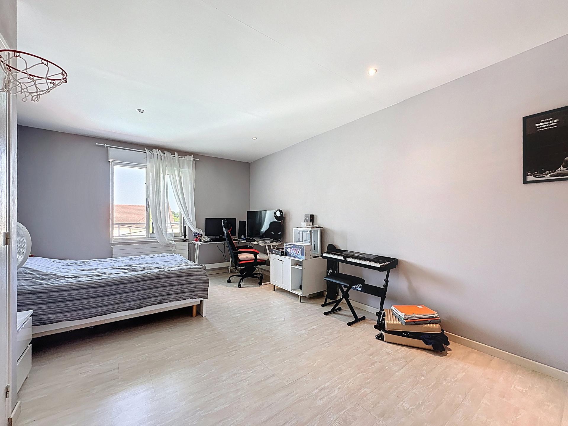 Photo 14 de l'annonce.