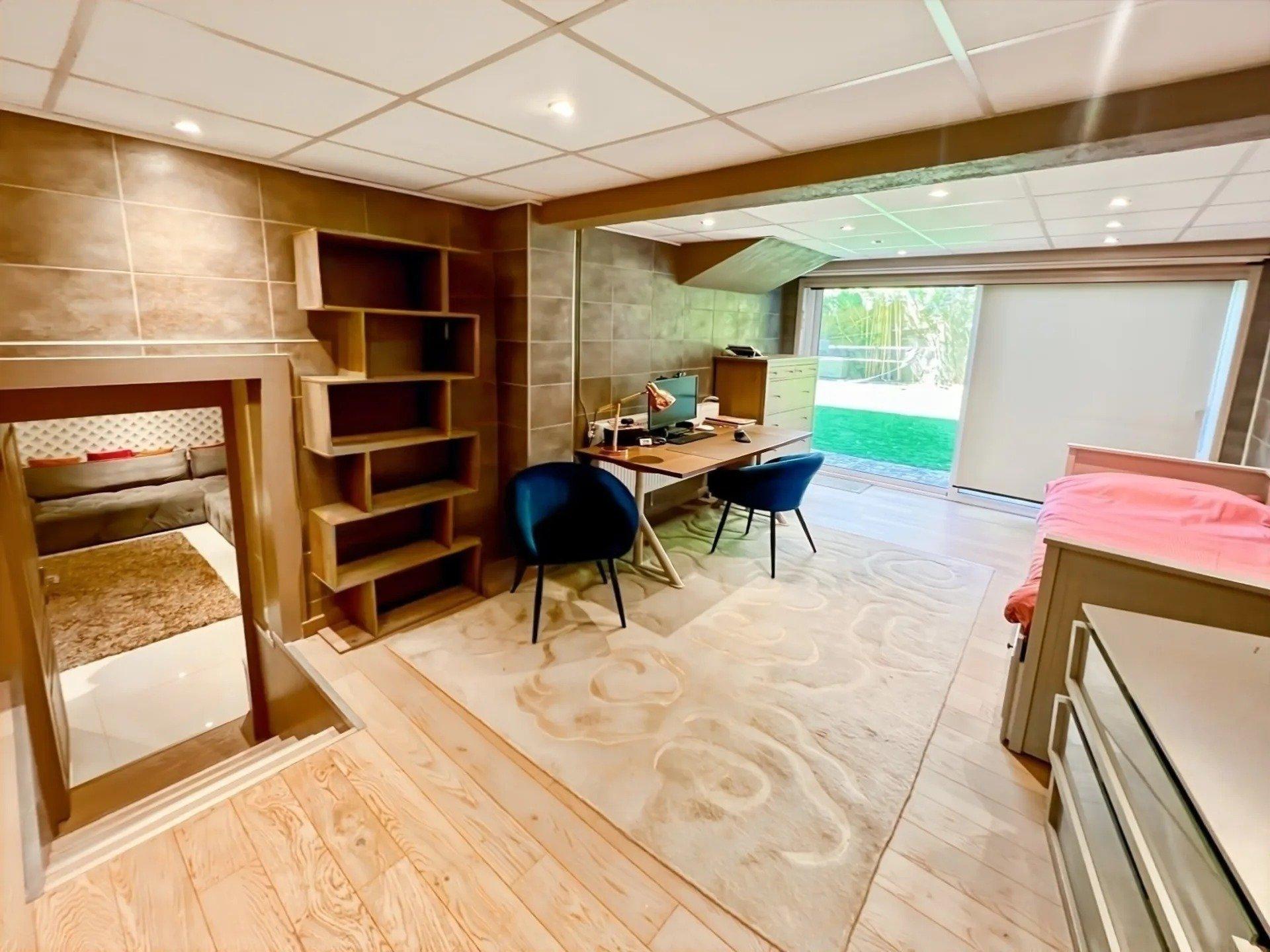 Photo 21 de l'annonce.