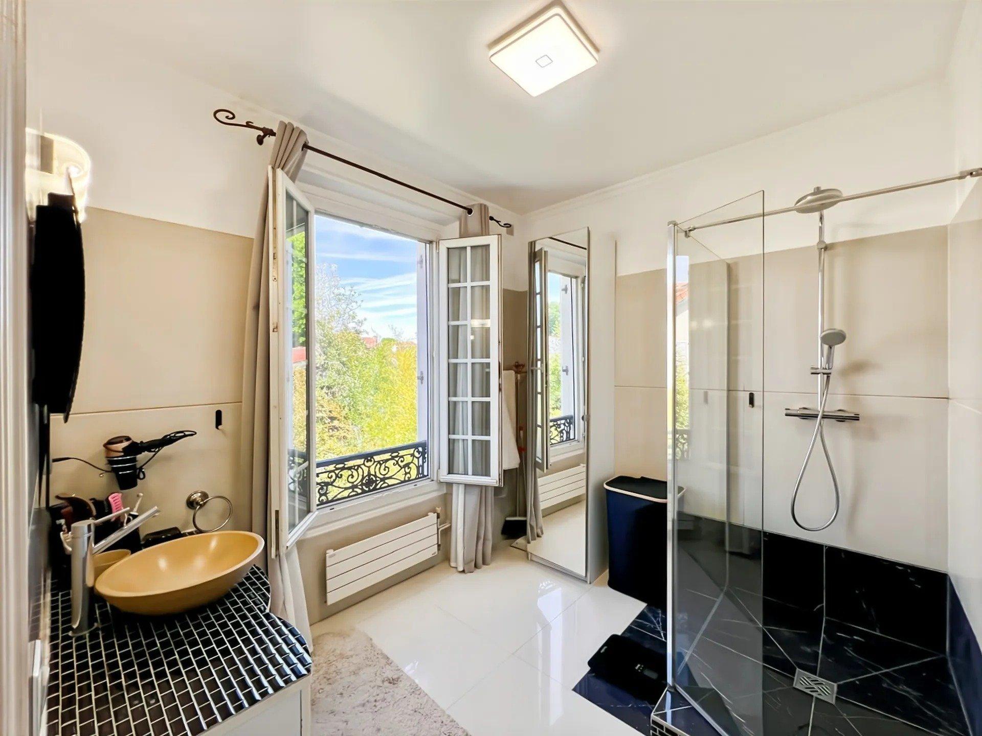 Photo 13 de l'annonce.