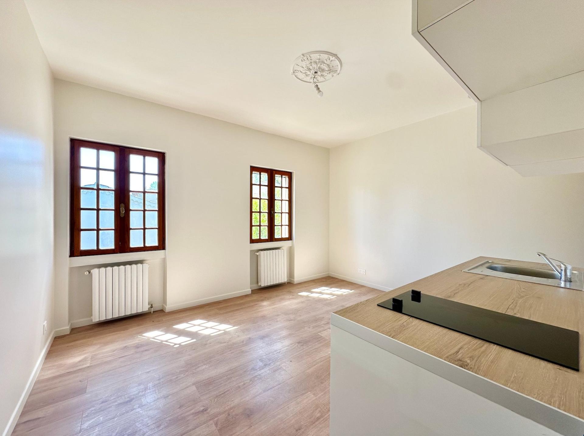 Photo 15 of the listing.