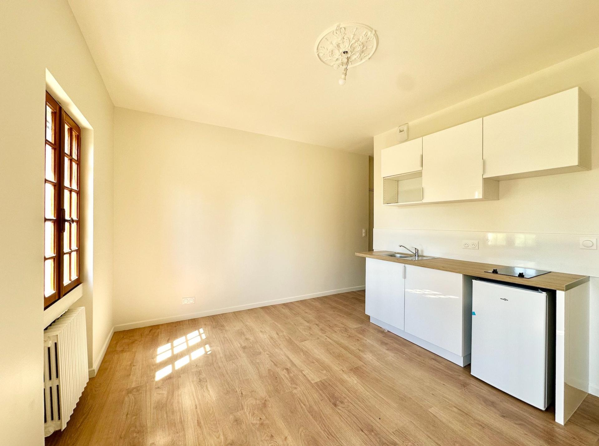 Photo 20 of the listing.