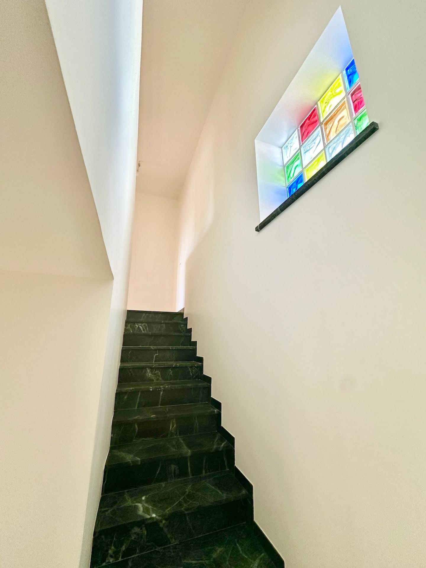 Photo 7 of the listing.