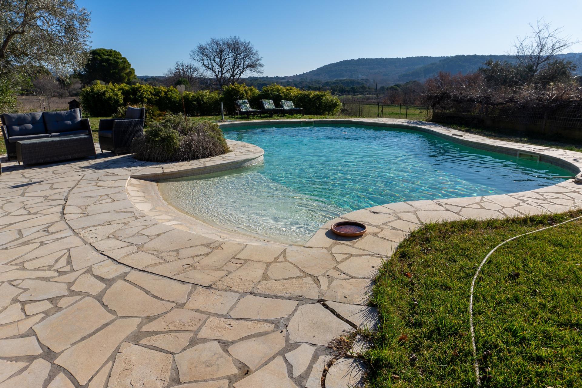 Photo 8 de l'annonce.