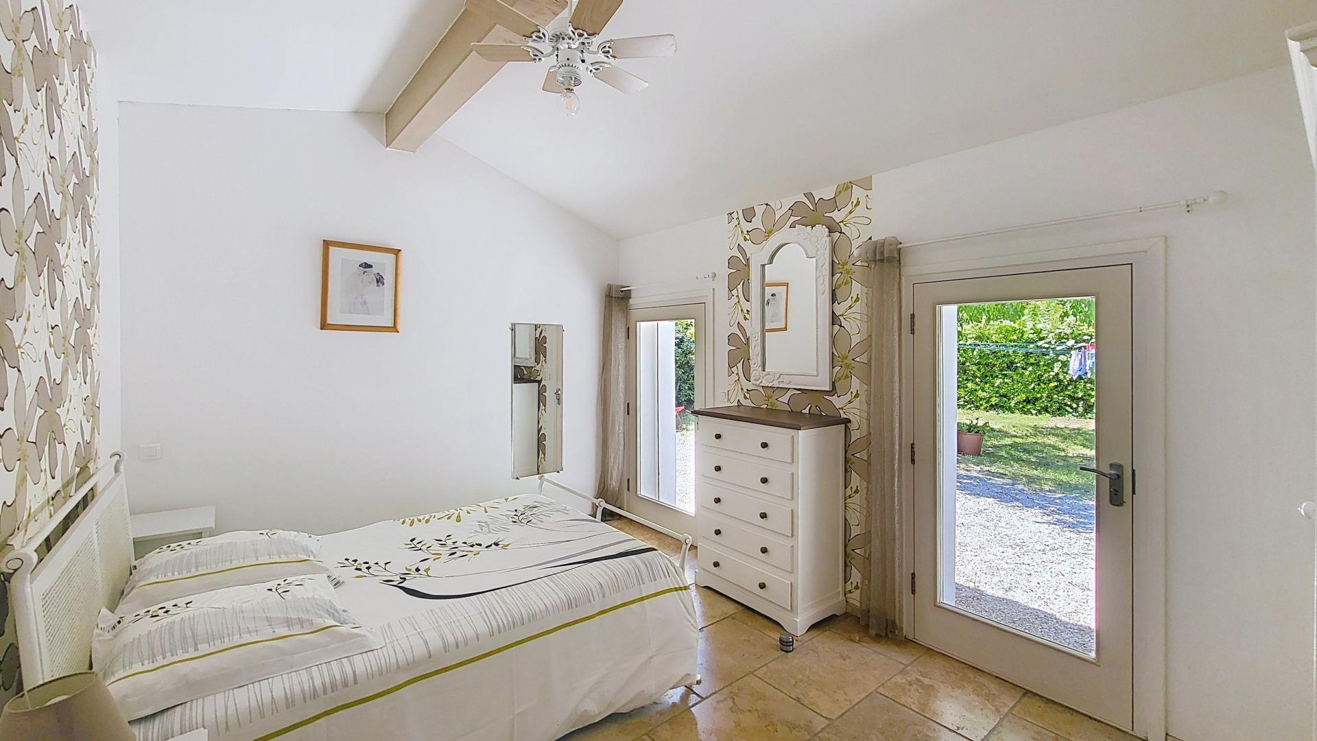 Photo 13 of the listing.