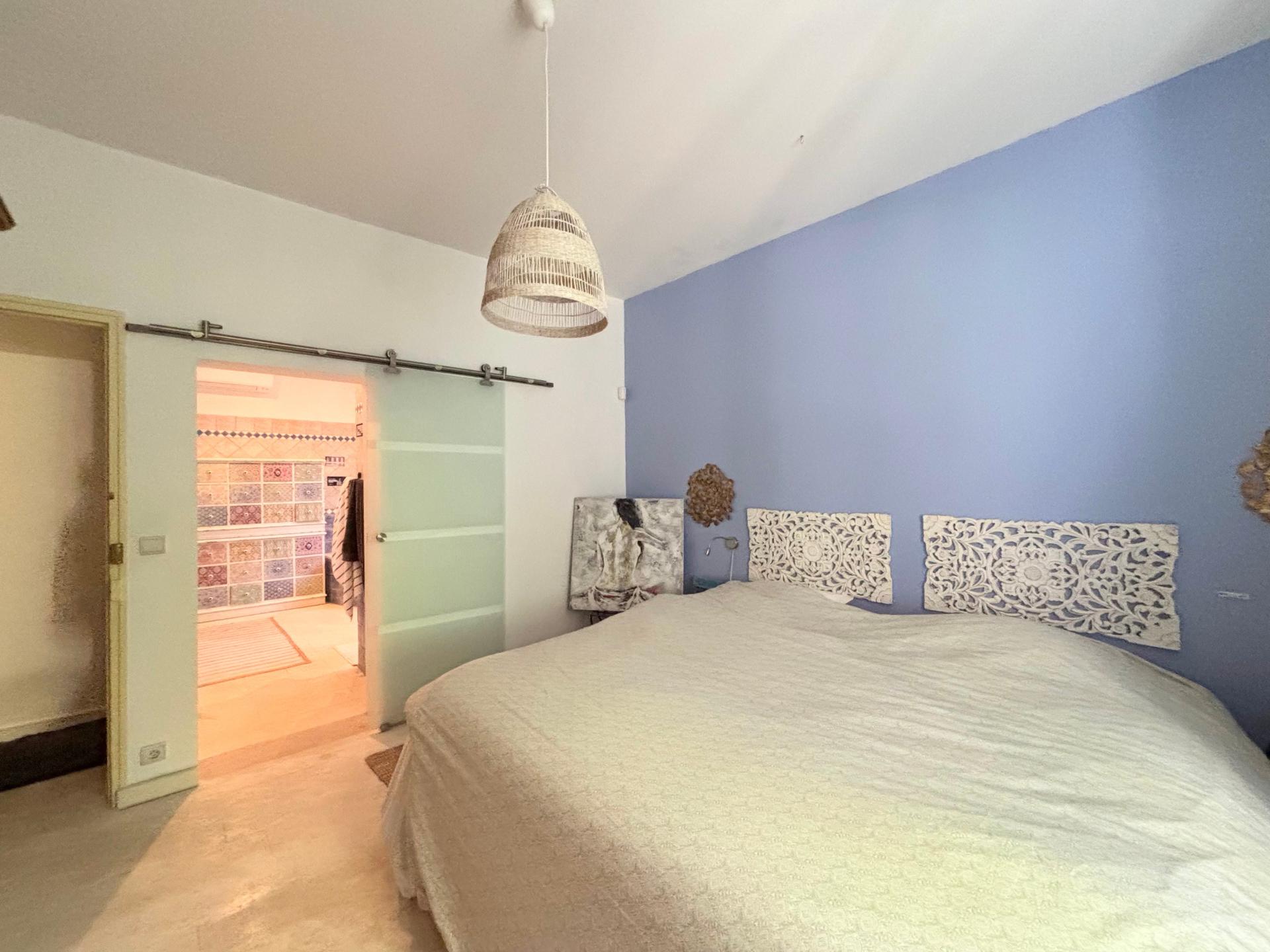 Photo 8 of the listing.