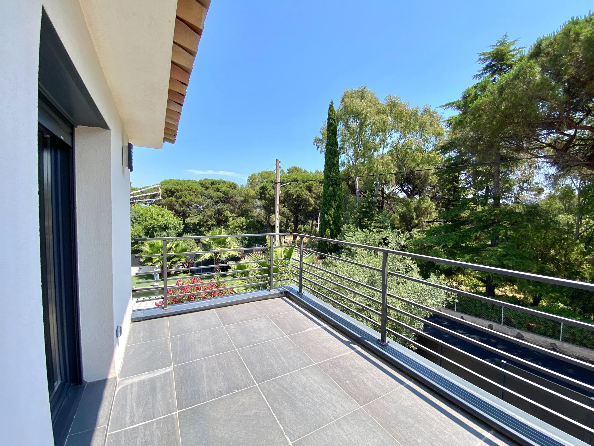 Photo 13 de l'annonce.