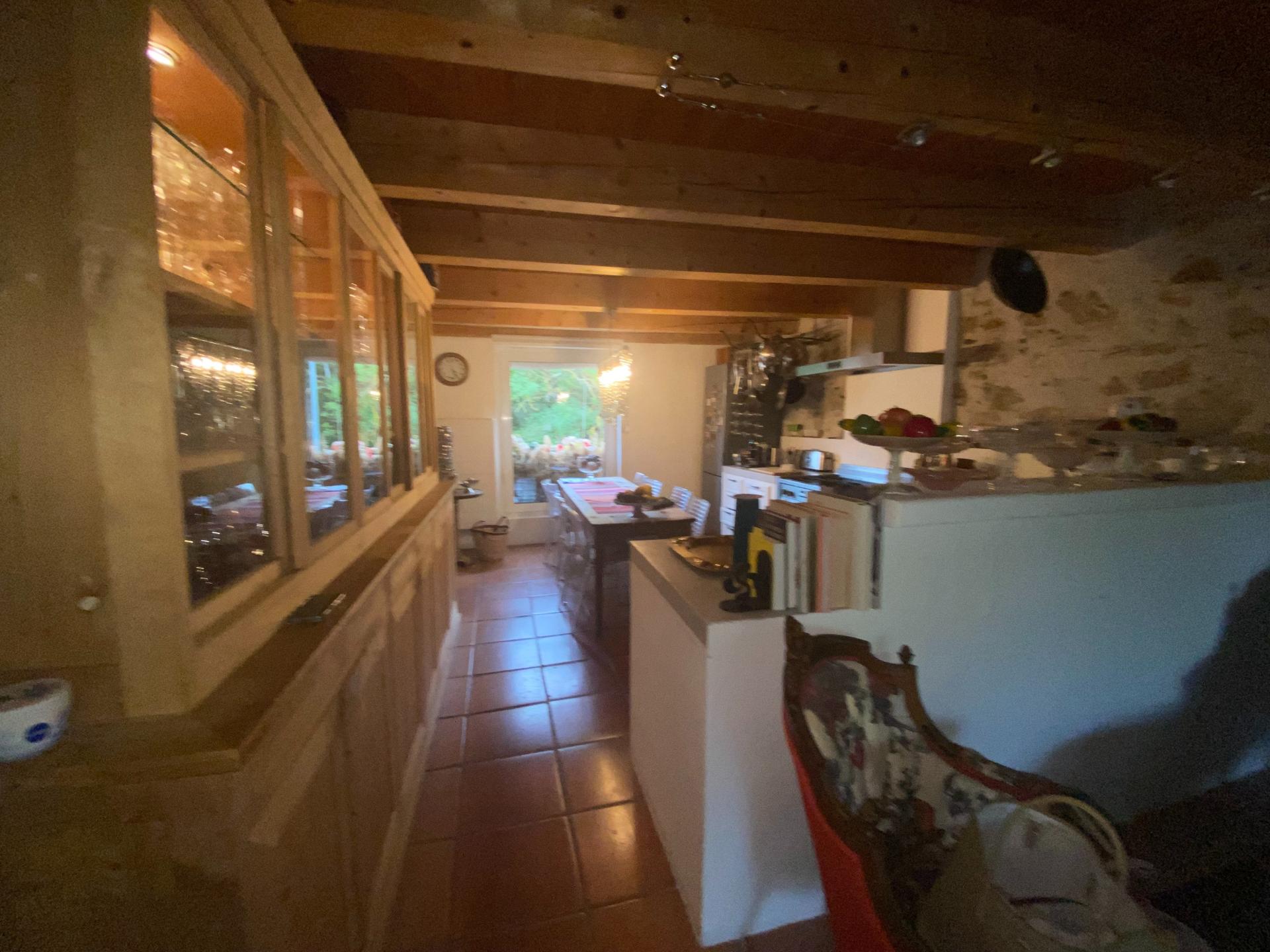 Photo 3 of the listing.