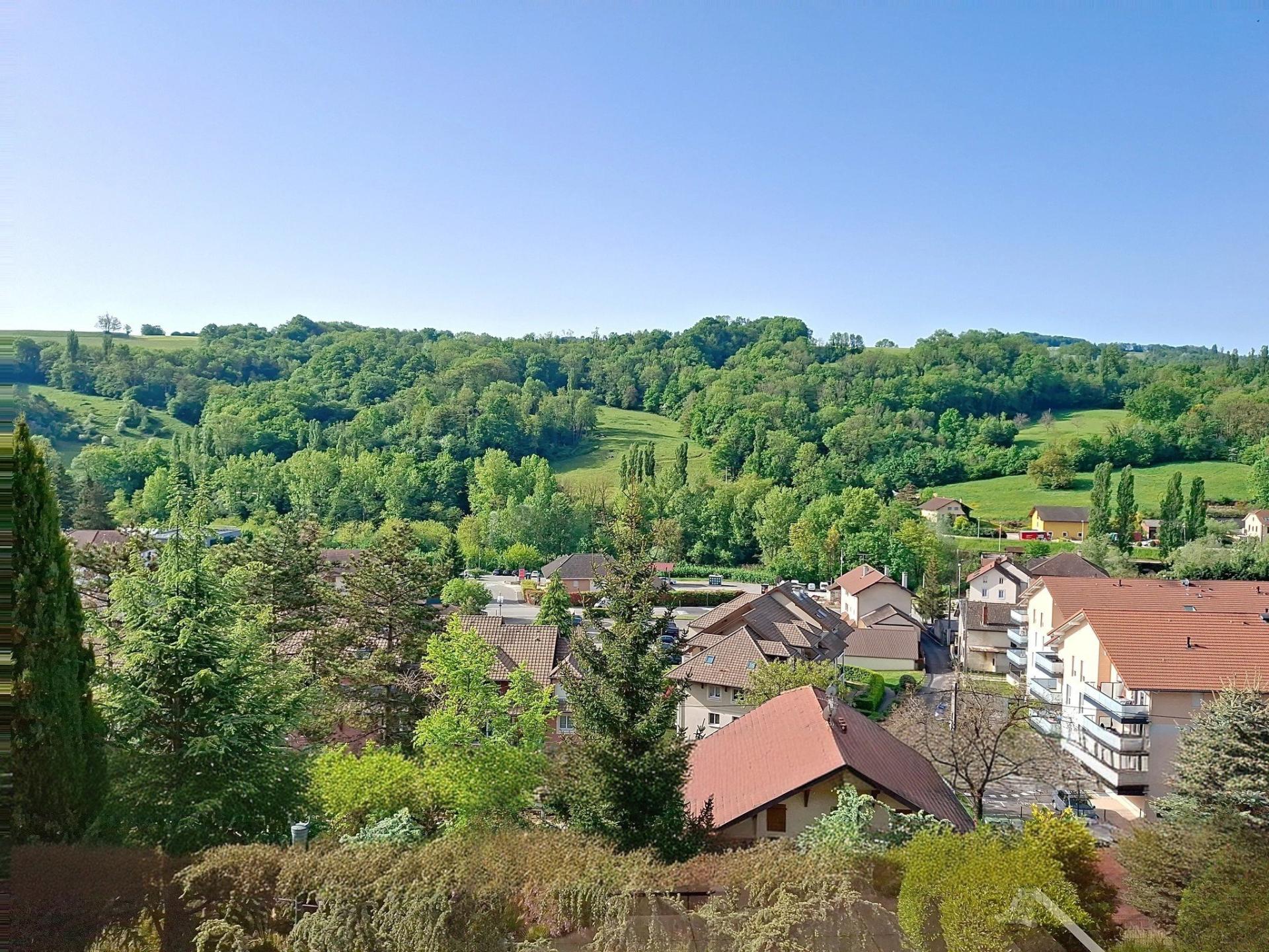 Photo 28 of the listing.