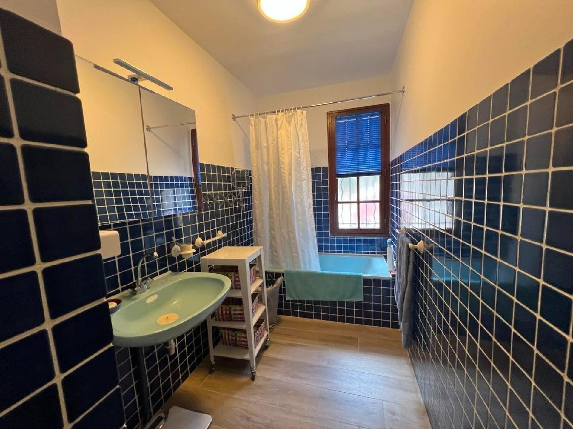 Photo 6 of the listing.