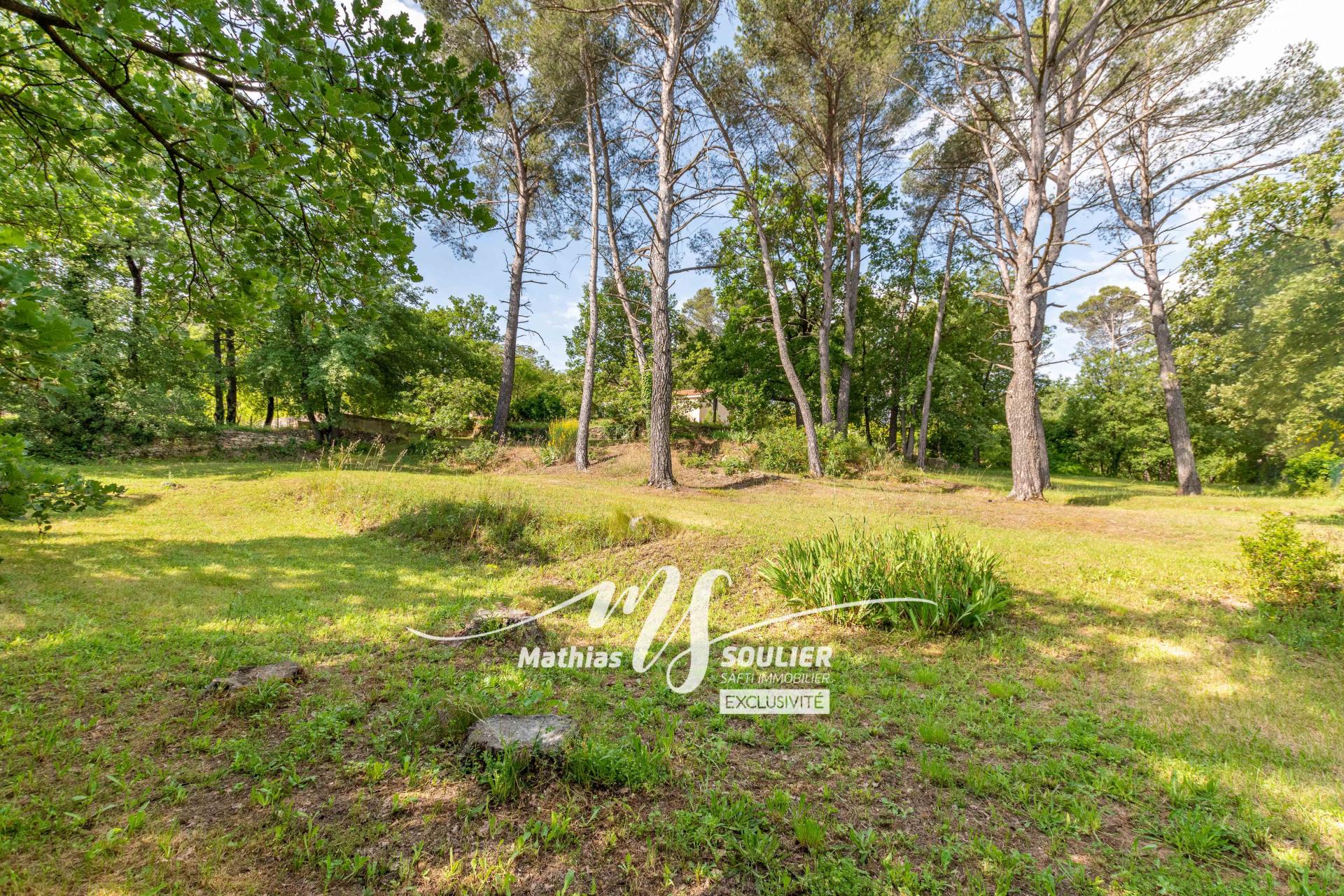 Photo 16 of the listing.