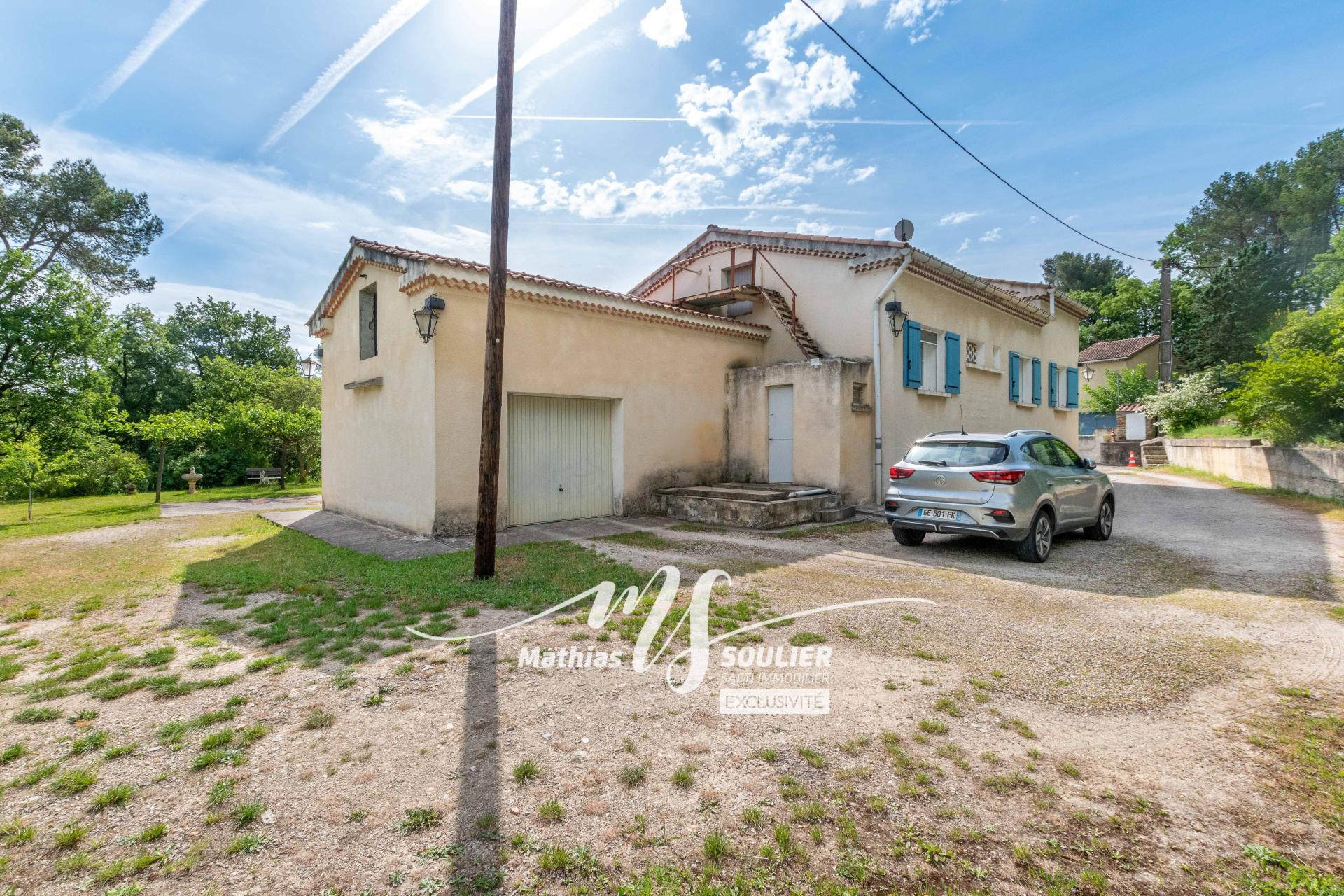 Photo 18 of the listing.