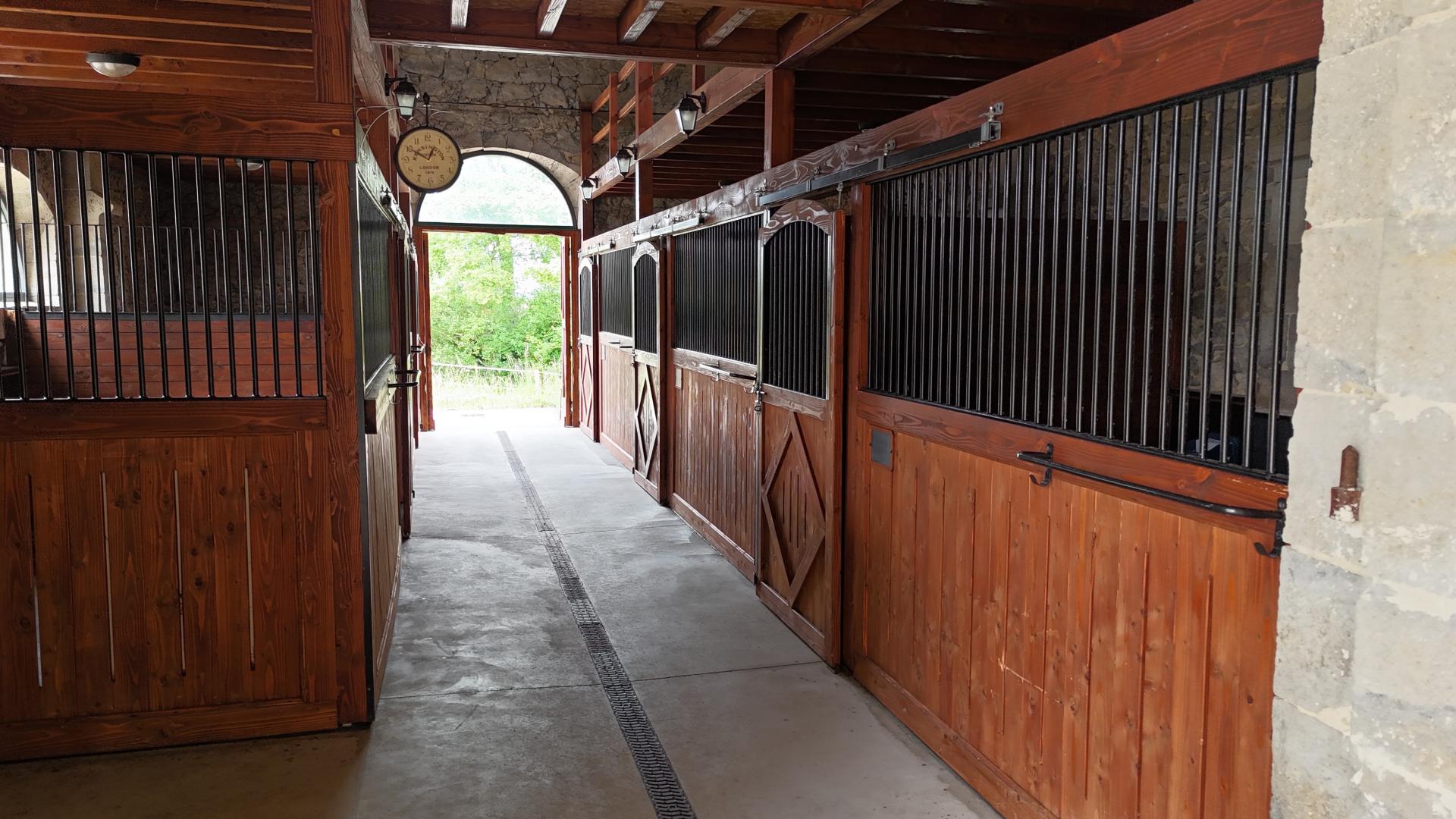 Photo 18 de l'annonce.