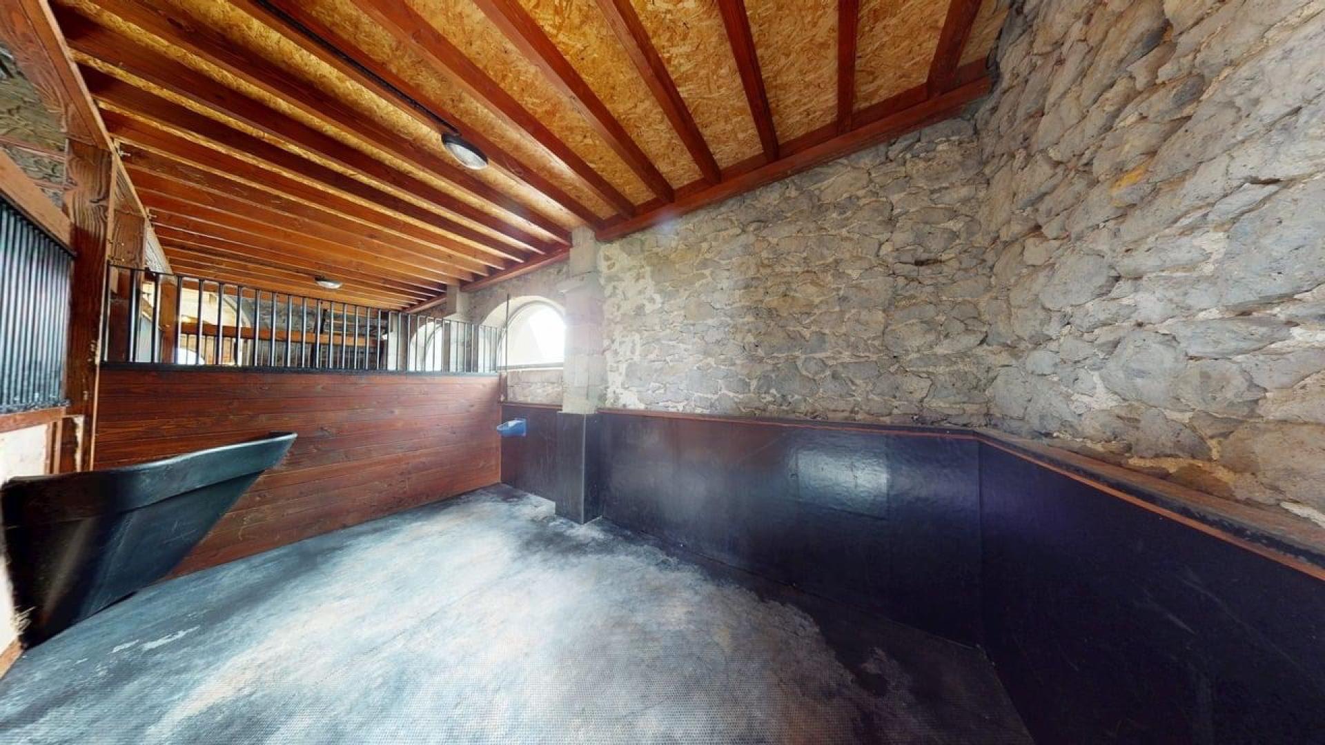 Photo 15 de l'annonce.