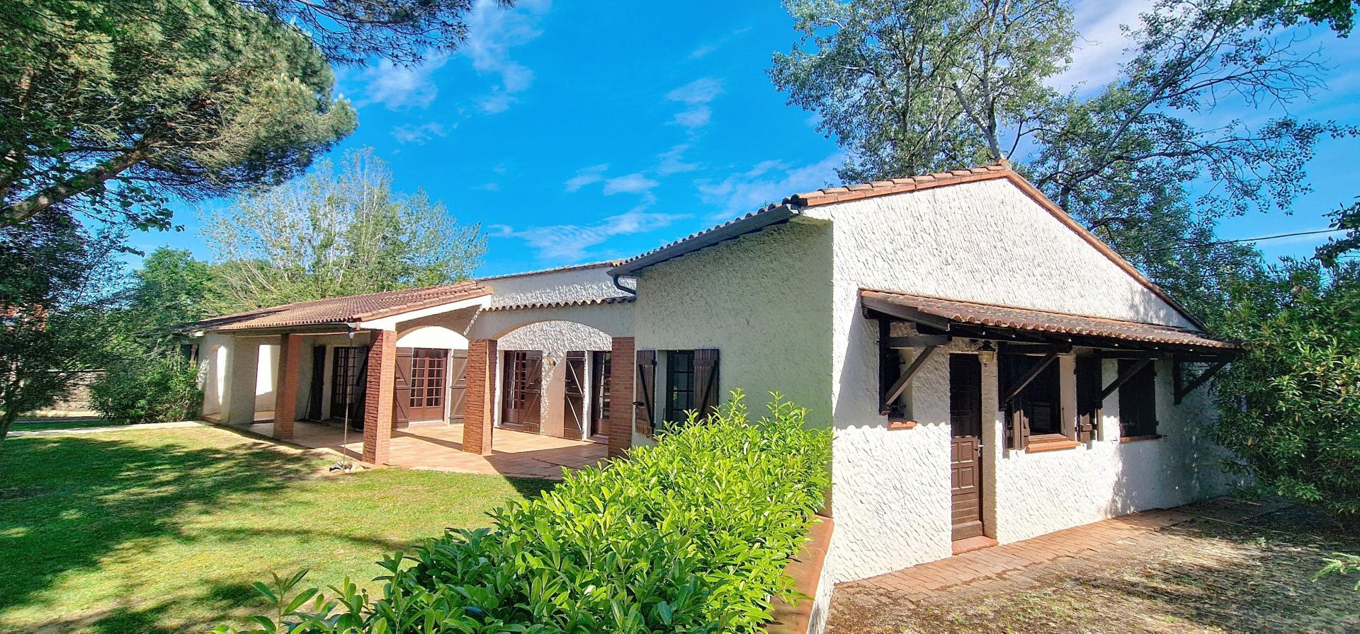 Photo 17 of the listing.