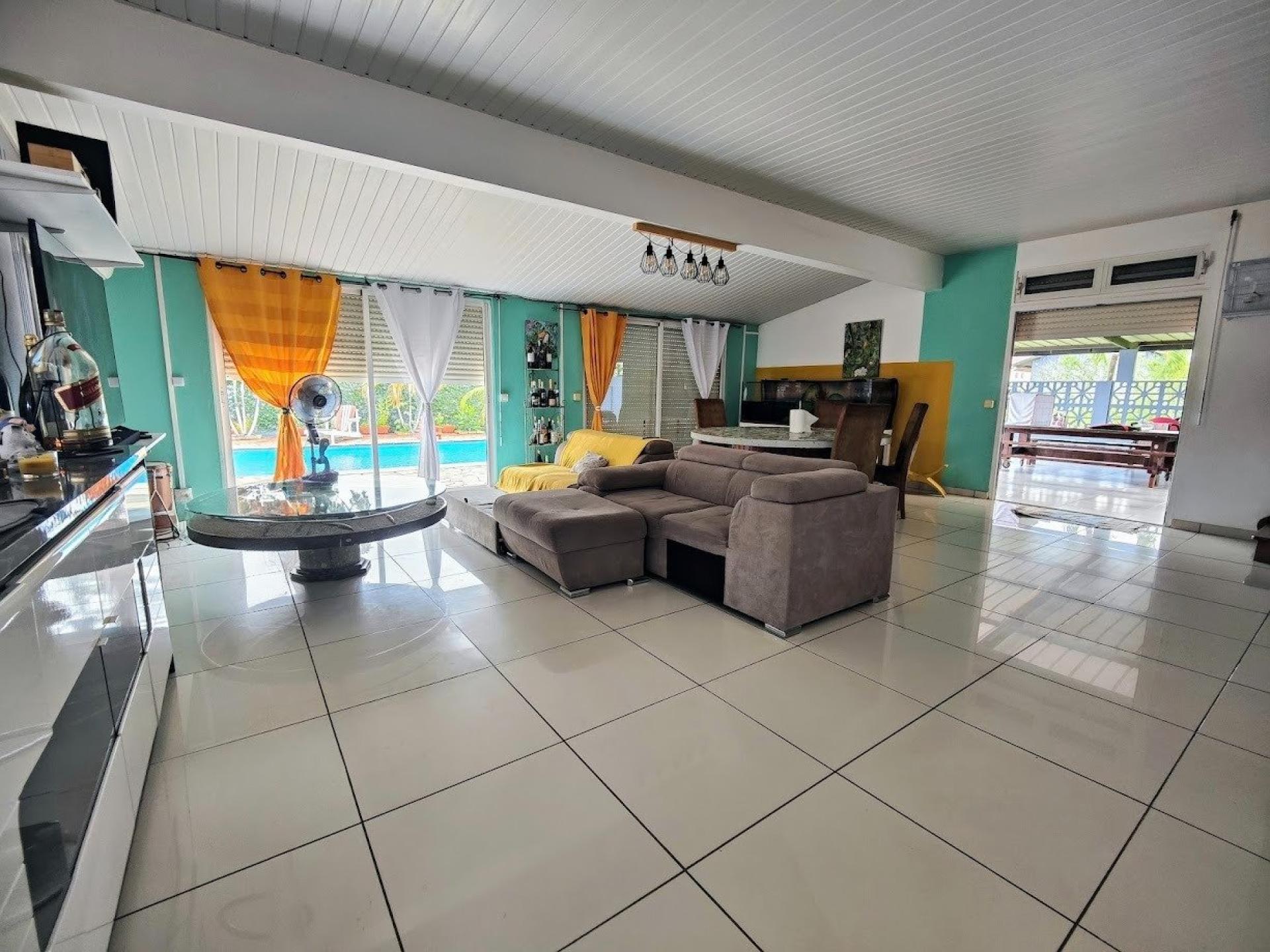 Photo 12 of the listing.