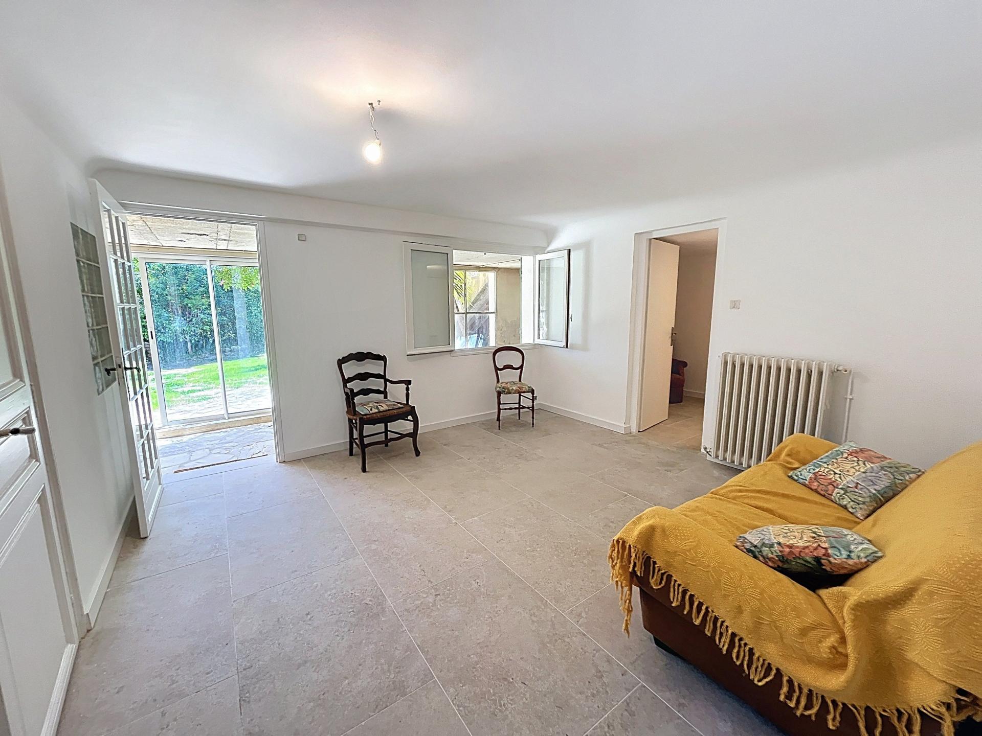 Photo 12 of the listing.