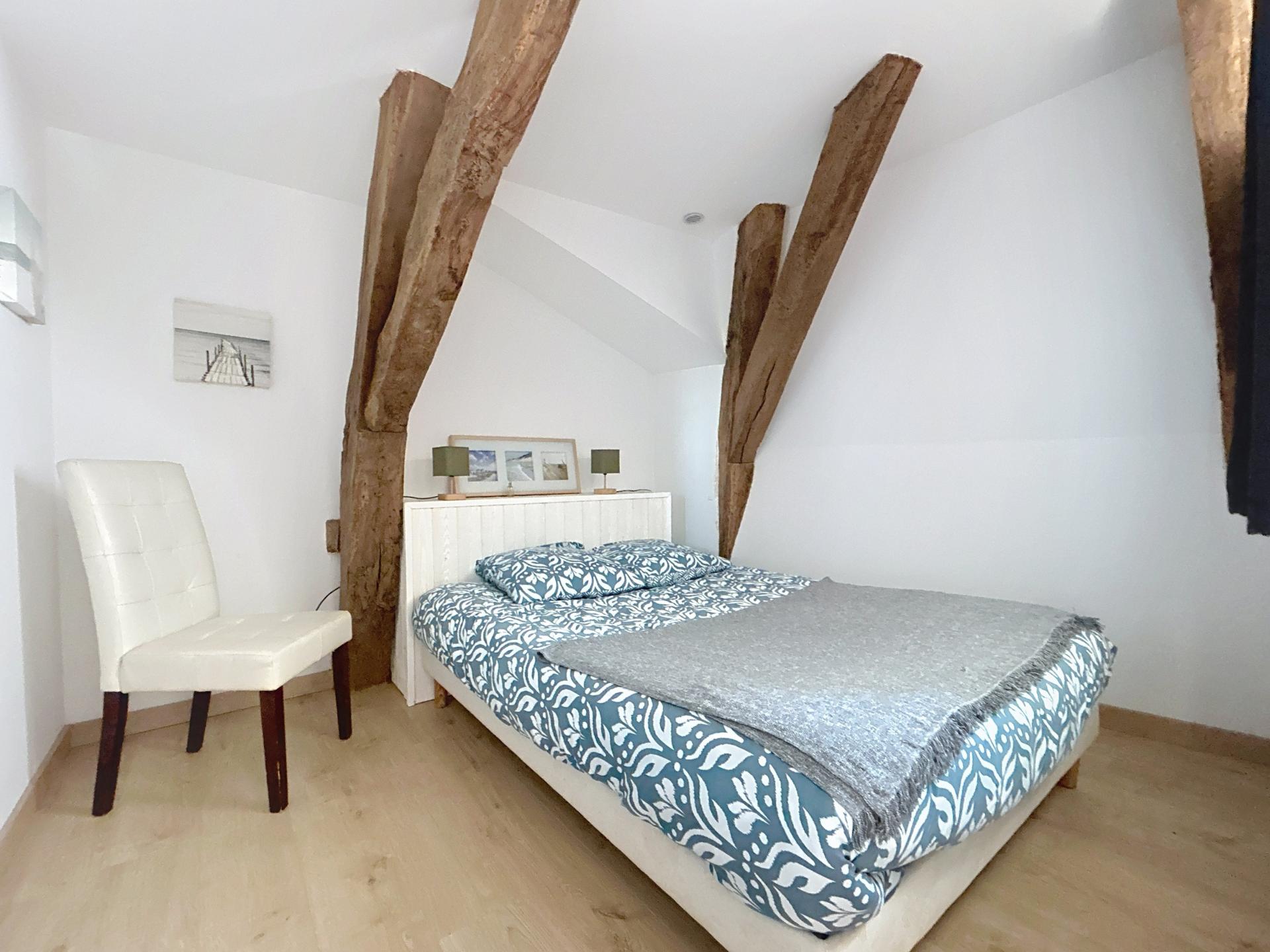 Photo 15 of the listing.