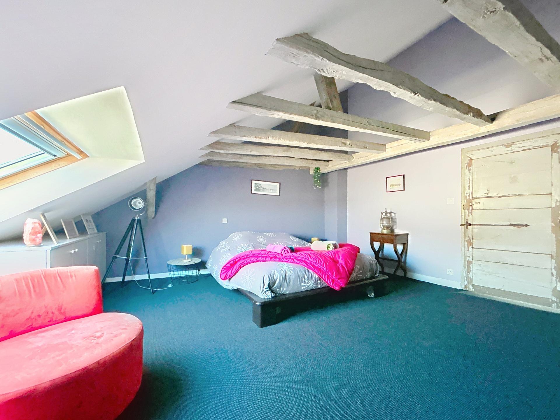 Photo 10 of the listing.