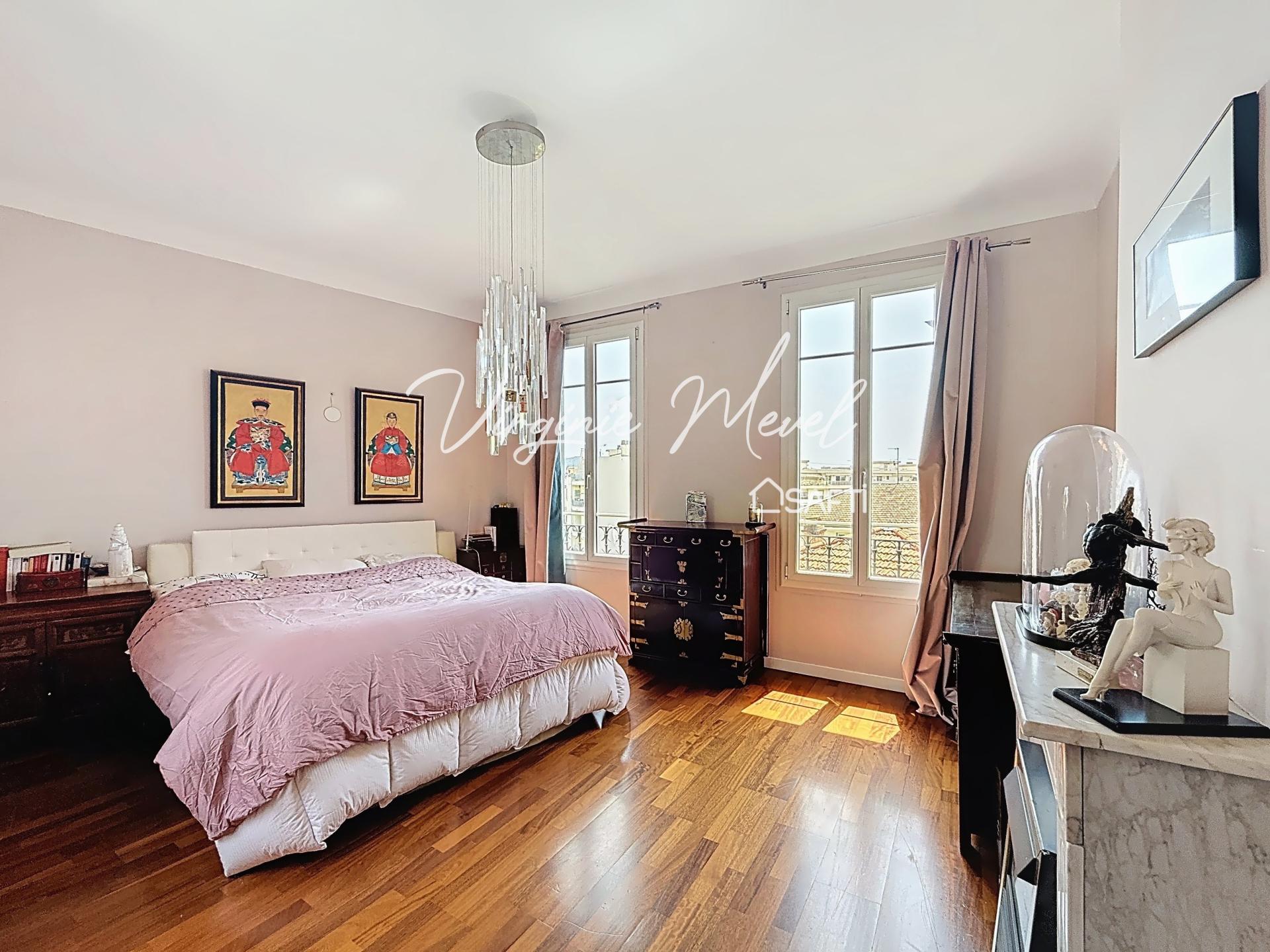 Photo 11 of the listing.