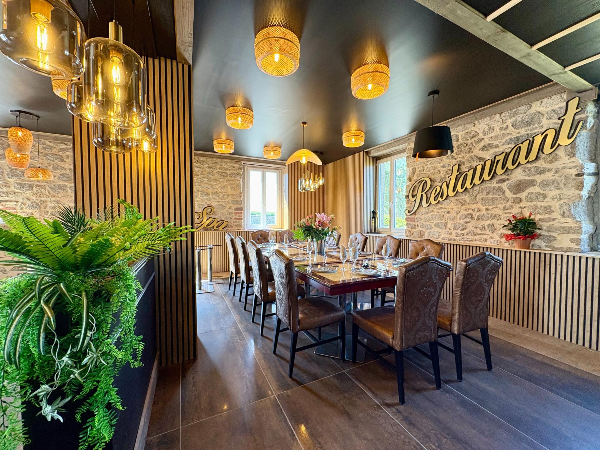 Photo 7 of the listing.