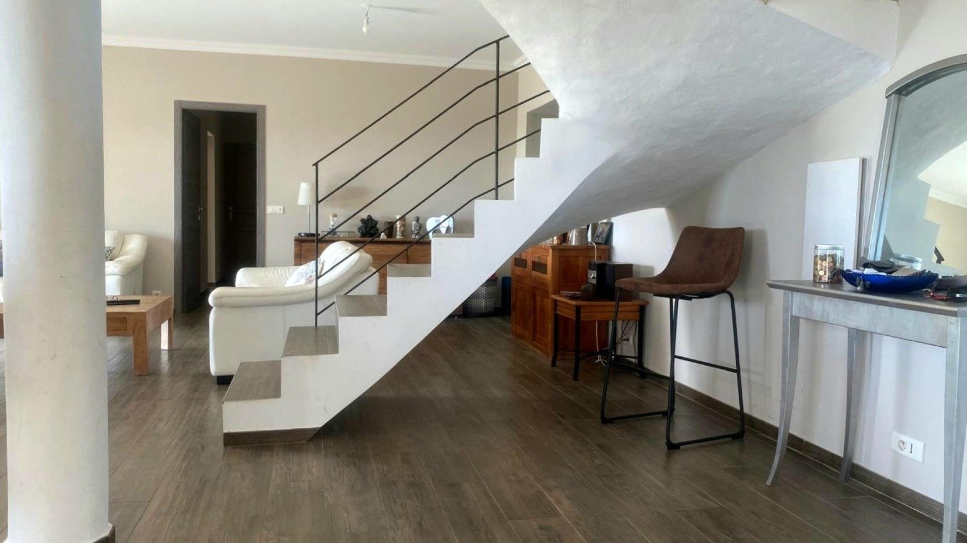 Photo 8 of the listing.