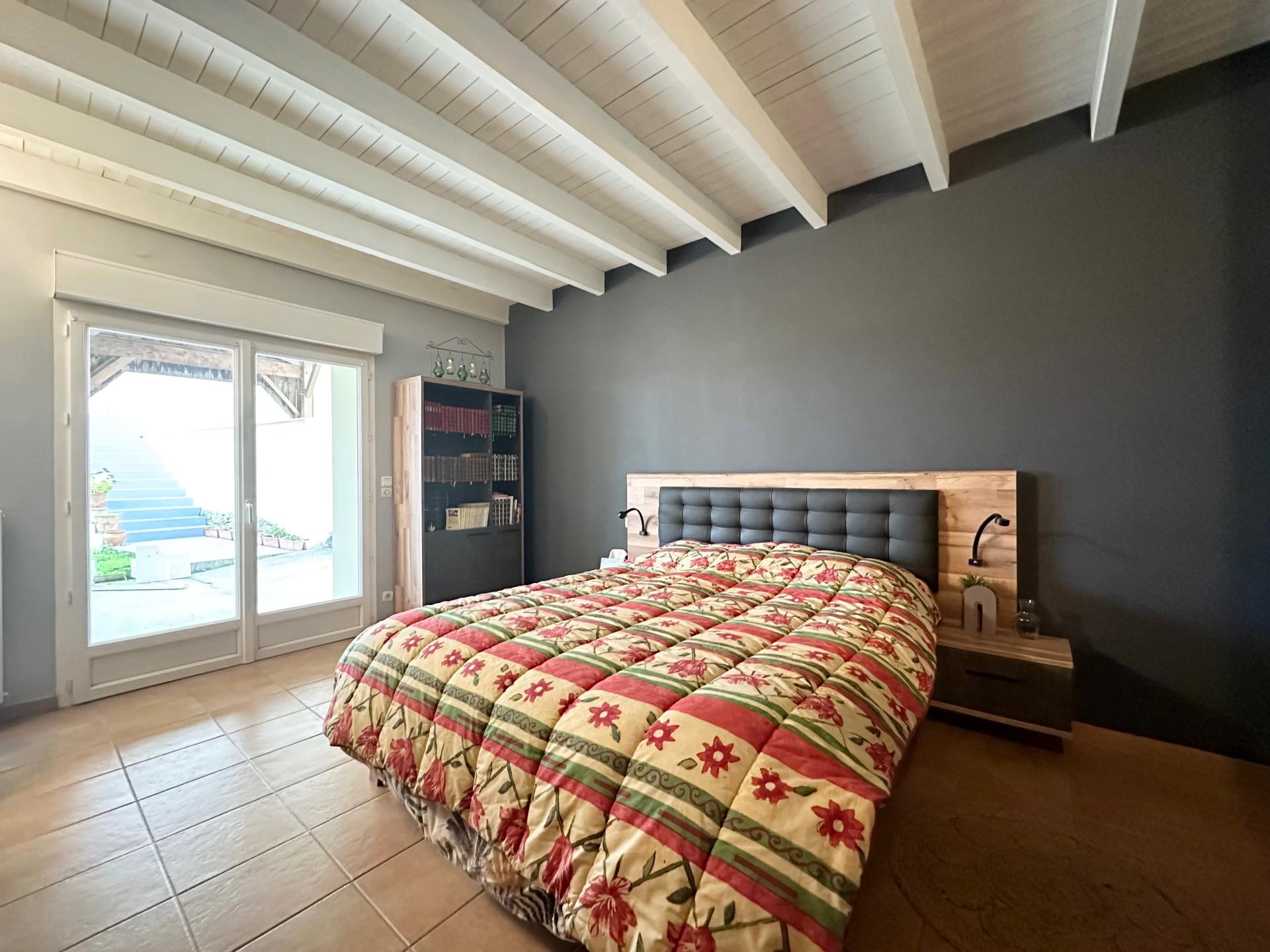 Photo 12 of the listing.