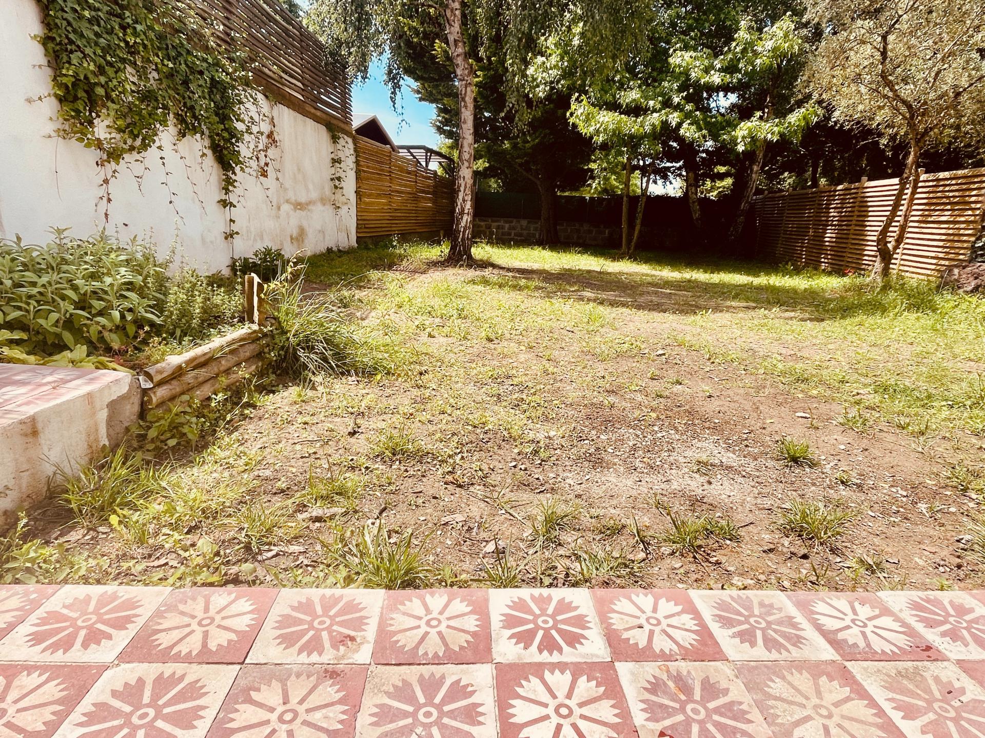 Photo 23 of the listing.