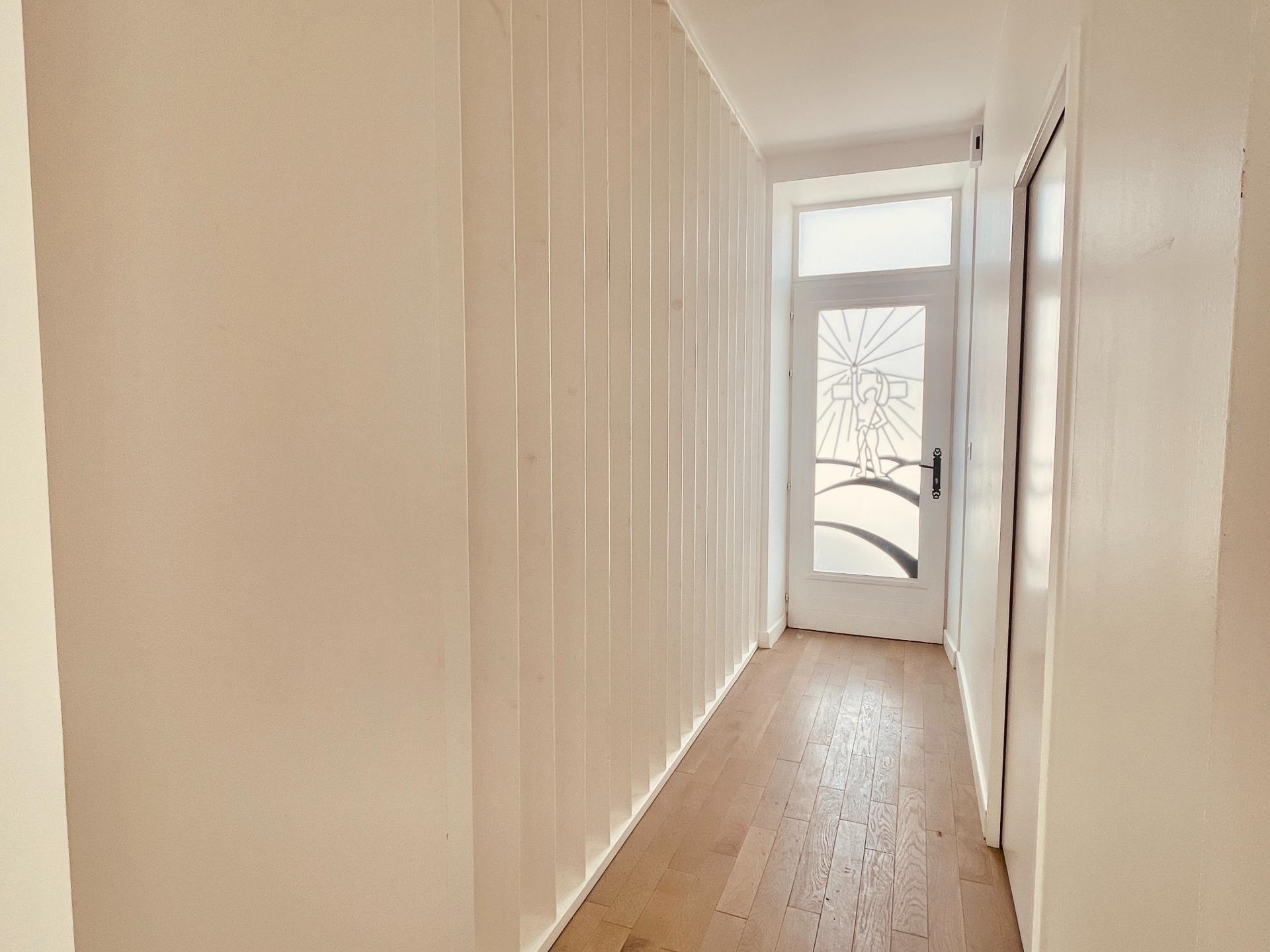 Photo 9 of the listing.