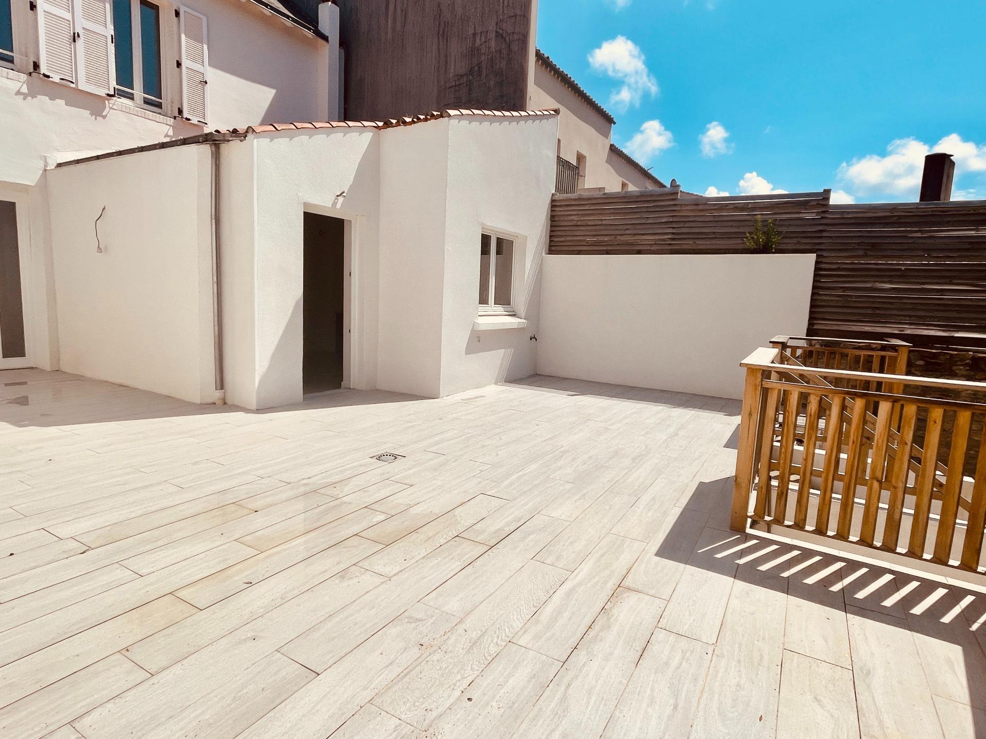 Photo 18 of the listing.