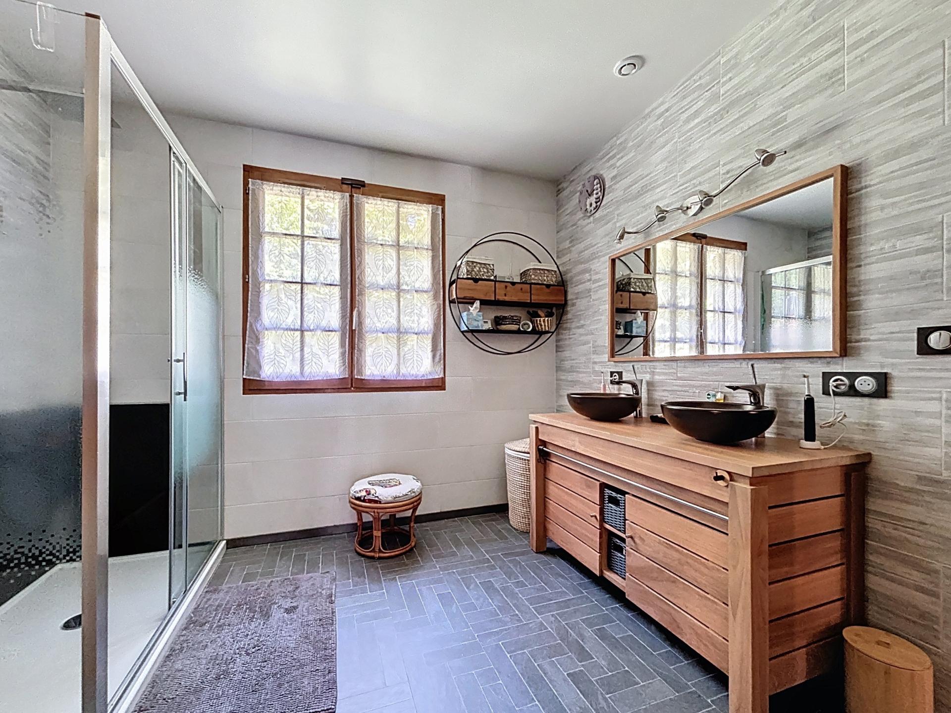 Photo 9 de l'annonce.