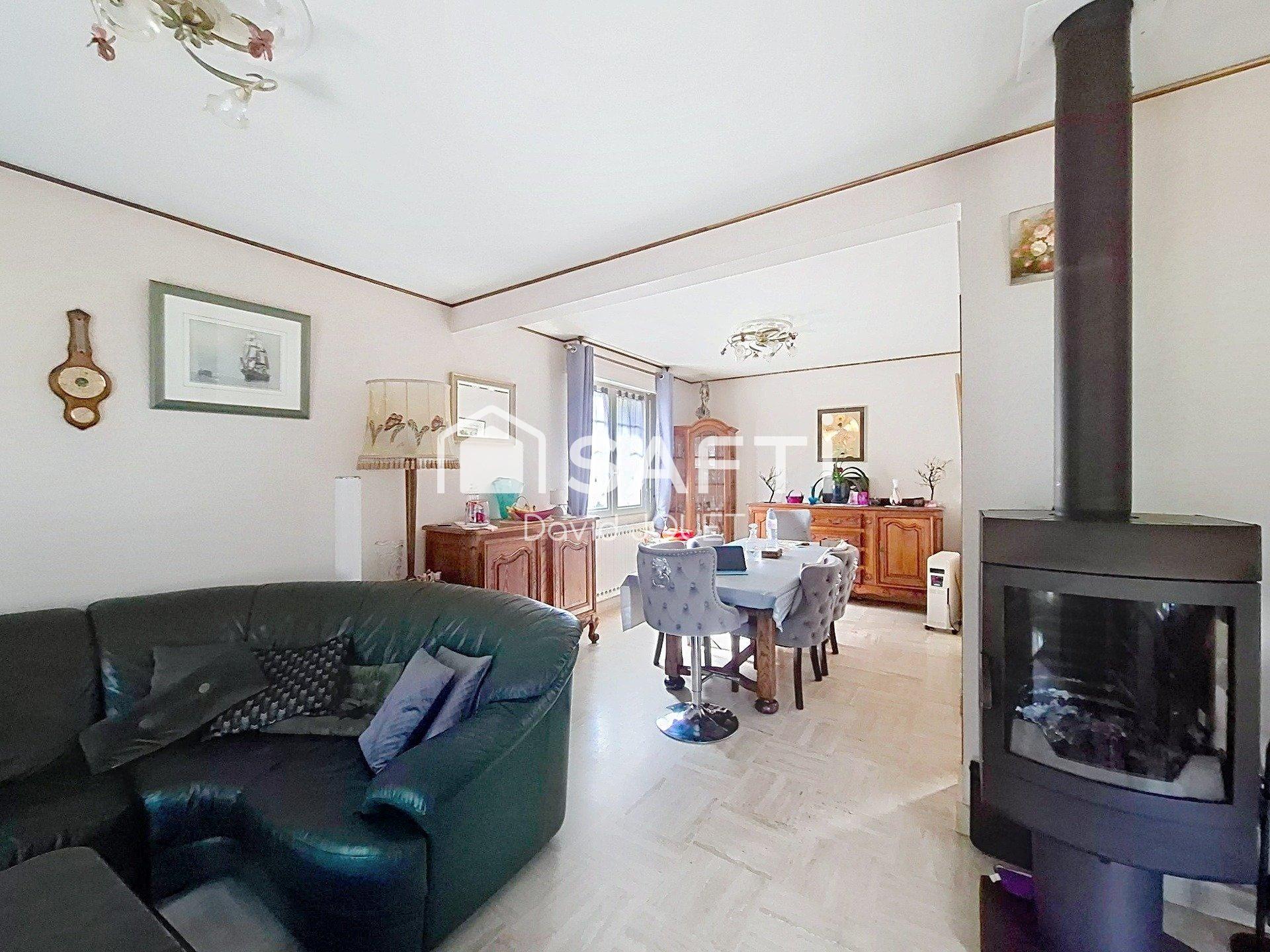 Photo SAFTI — Maison 7 pièces, 150 m² à Noyal Pontivy 3