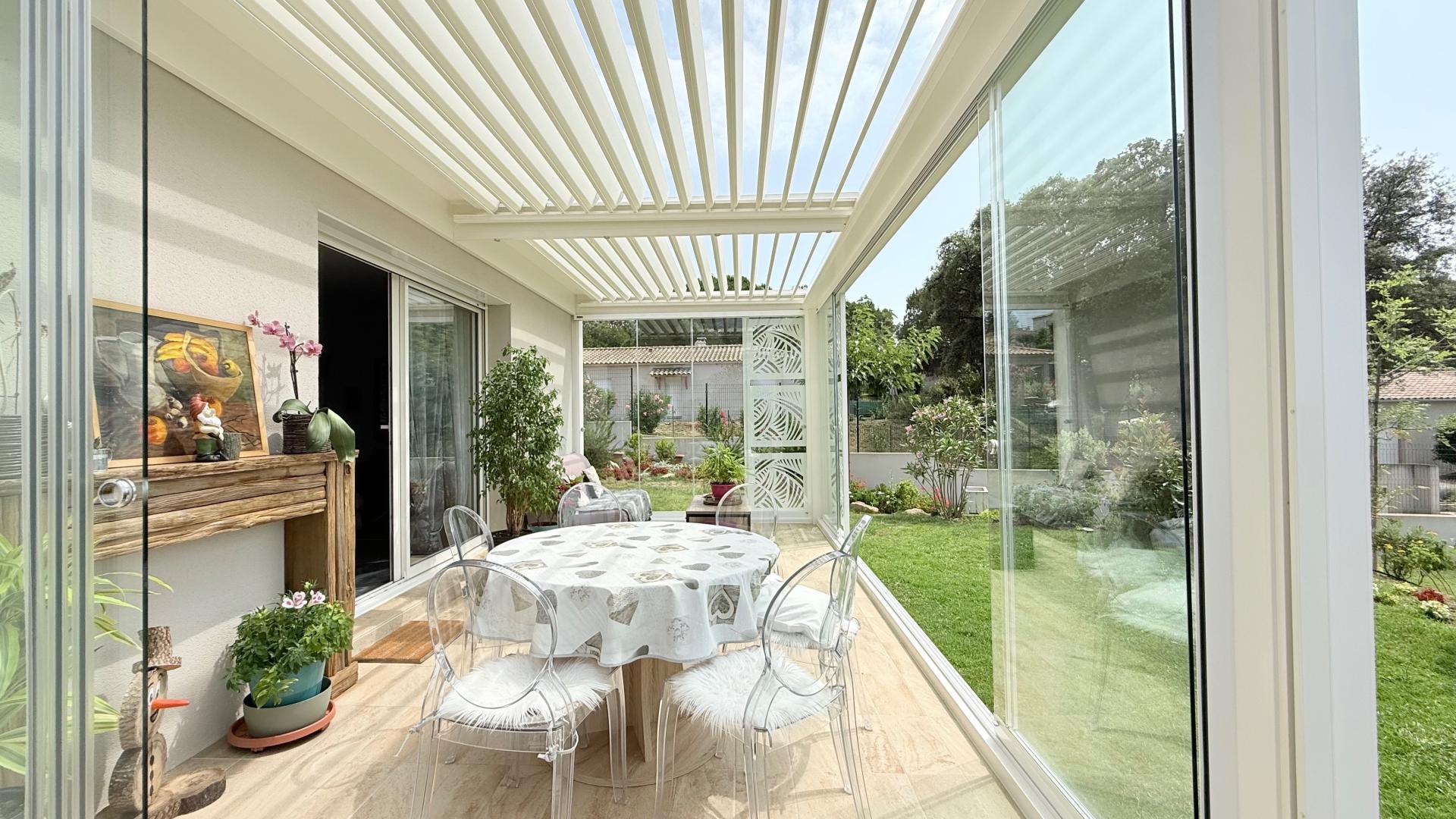 Photo 25 of the listing.