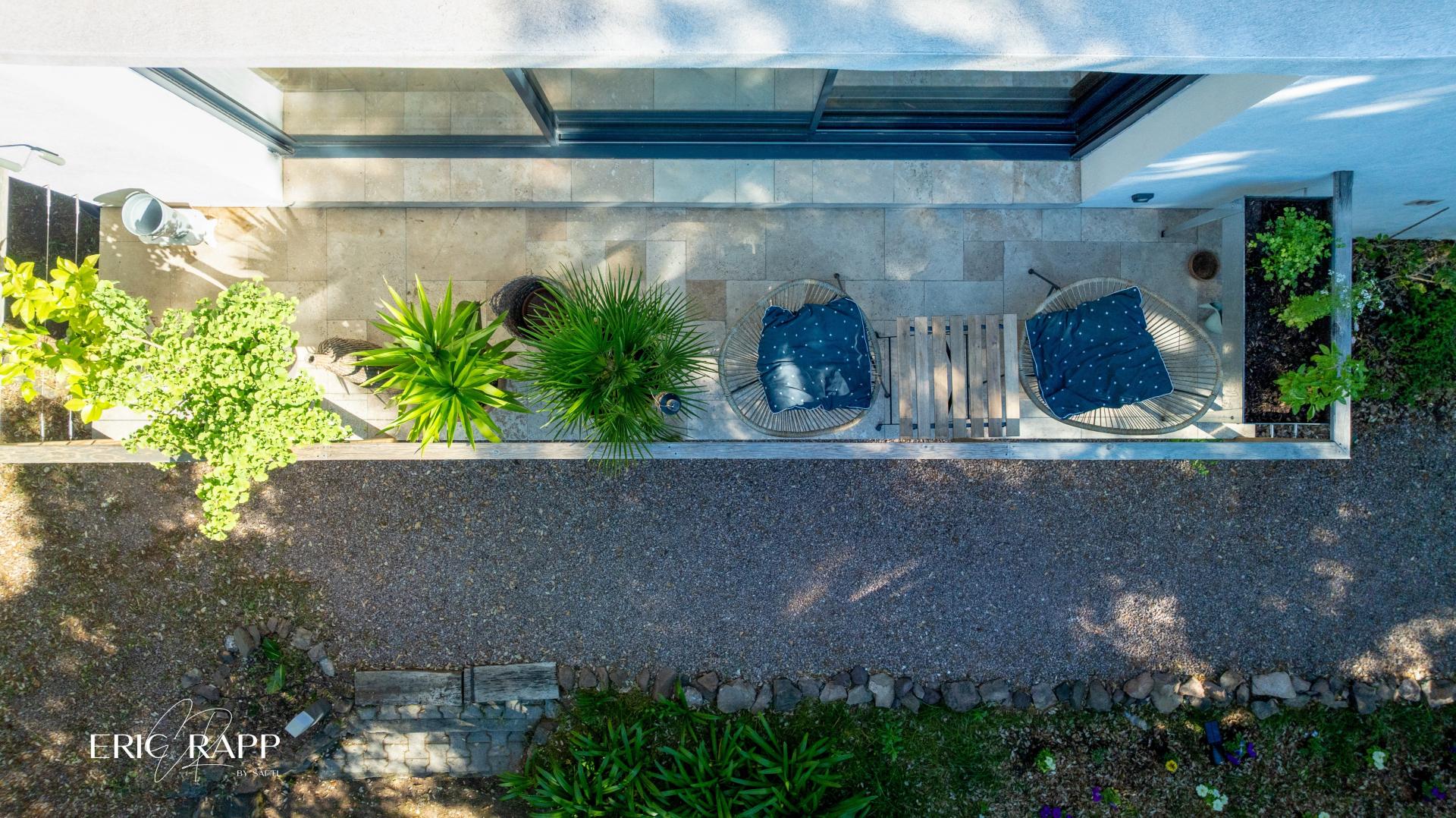 Photo 5 of the listing.