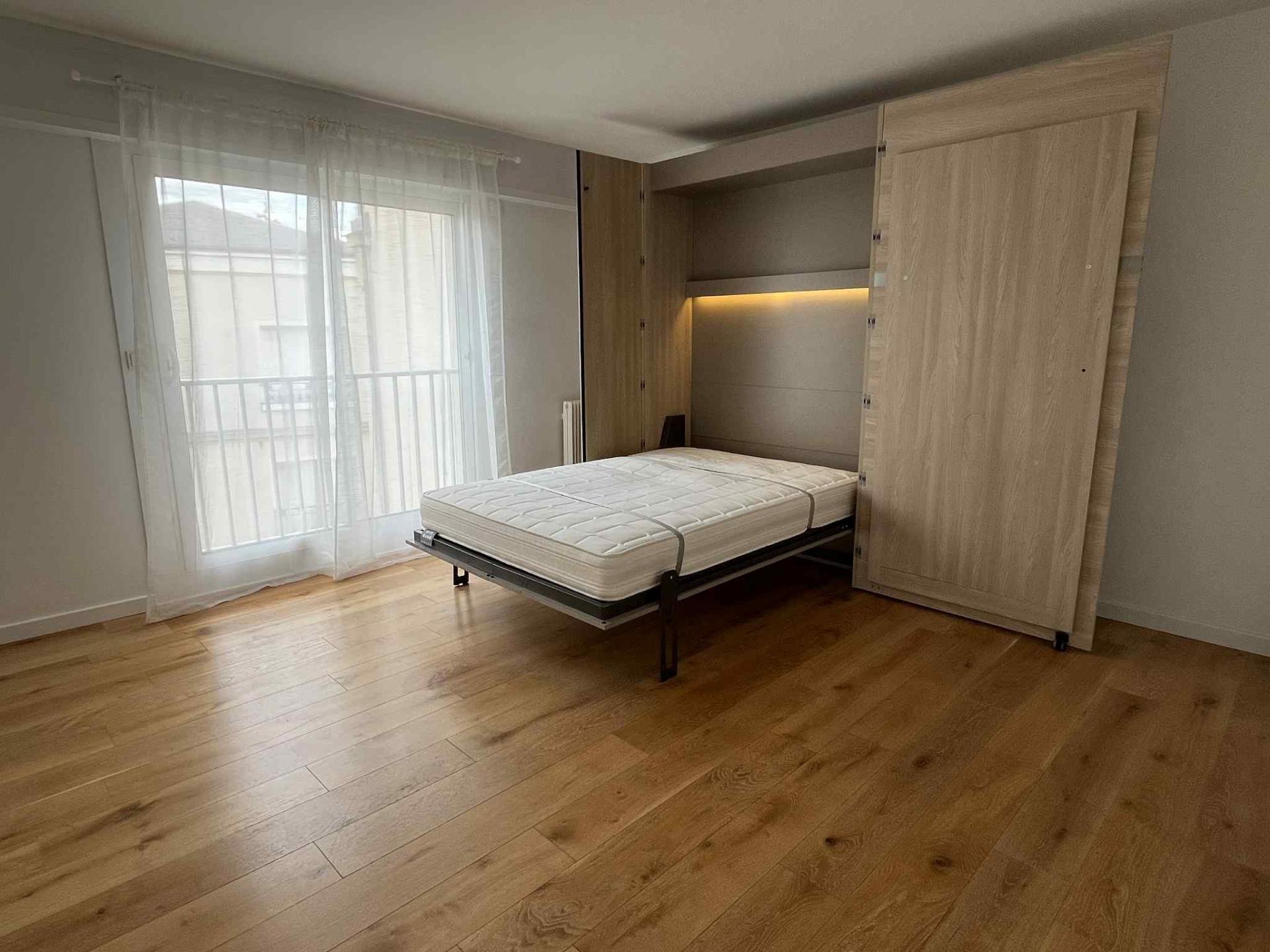 Photo 4 of the listing.