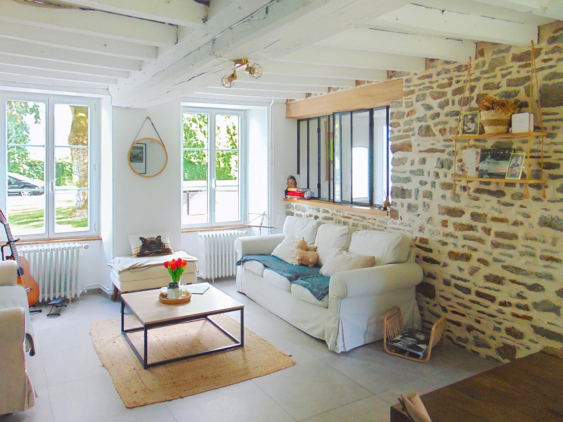 Maison à vendre à SAINT-PIERRE-D'ENTREMONT de 198m²